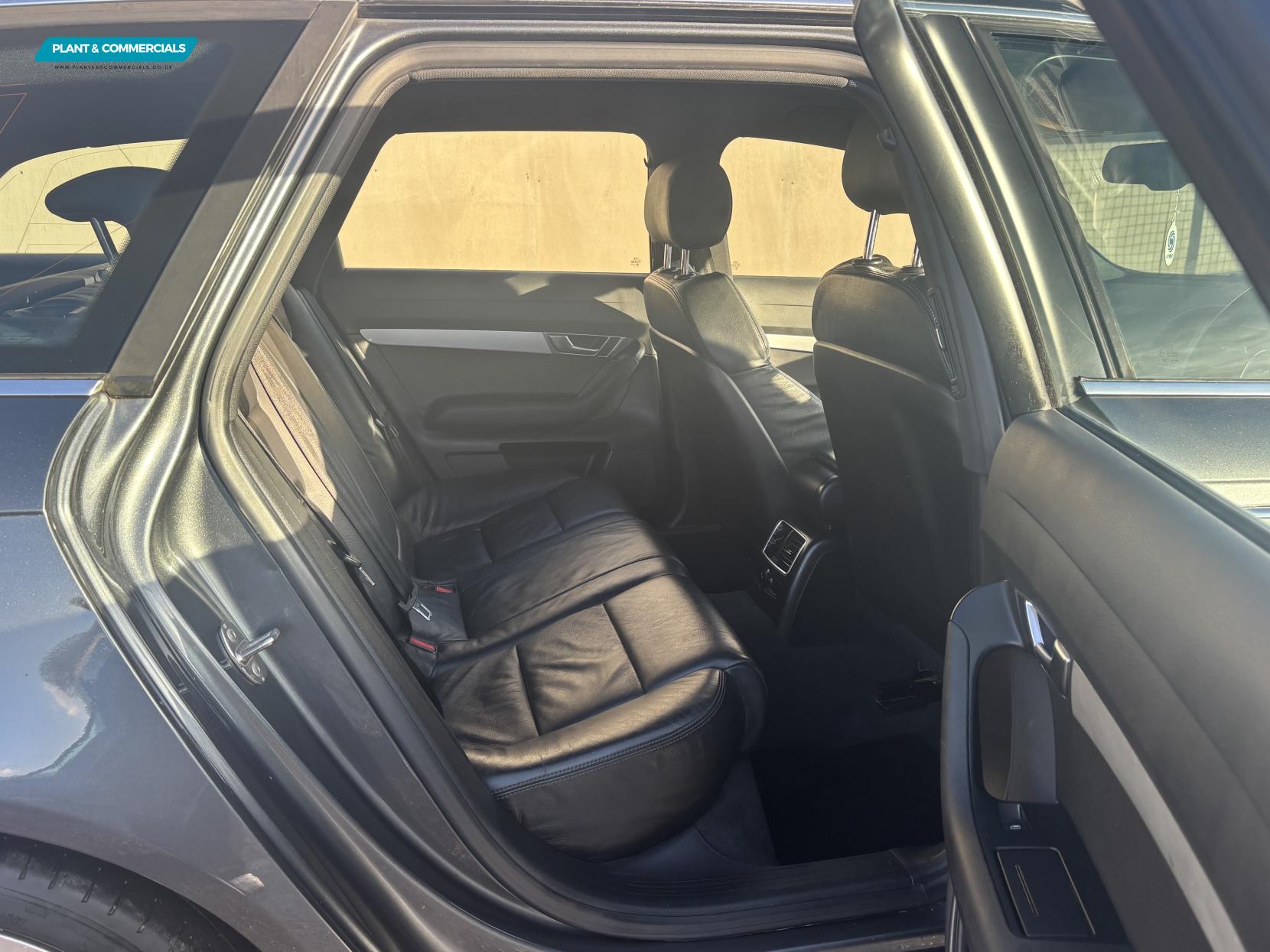 Audi A6 Avant 2.0 TDI S line Special Edition Estate 5dr Diesel Multitronic Euro 5 (170 ps)