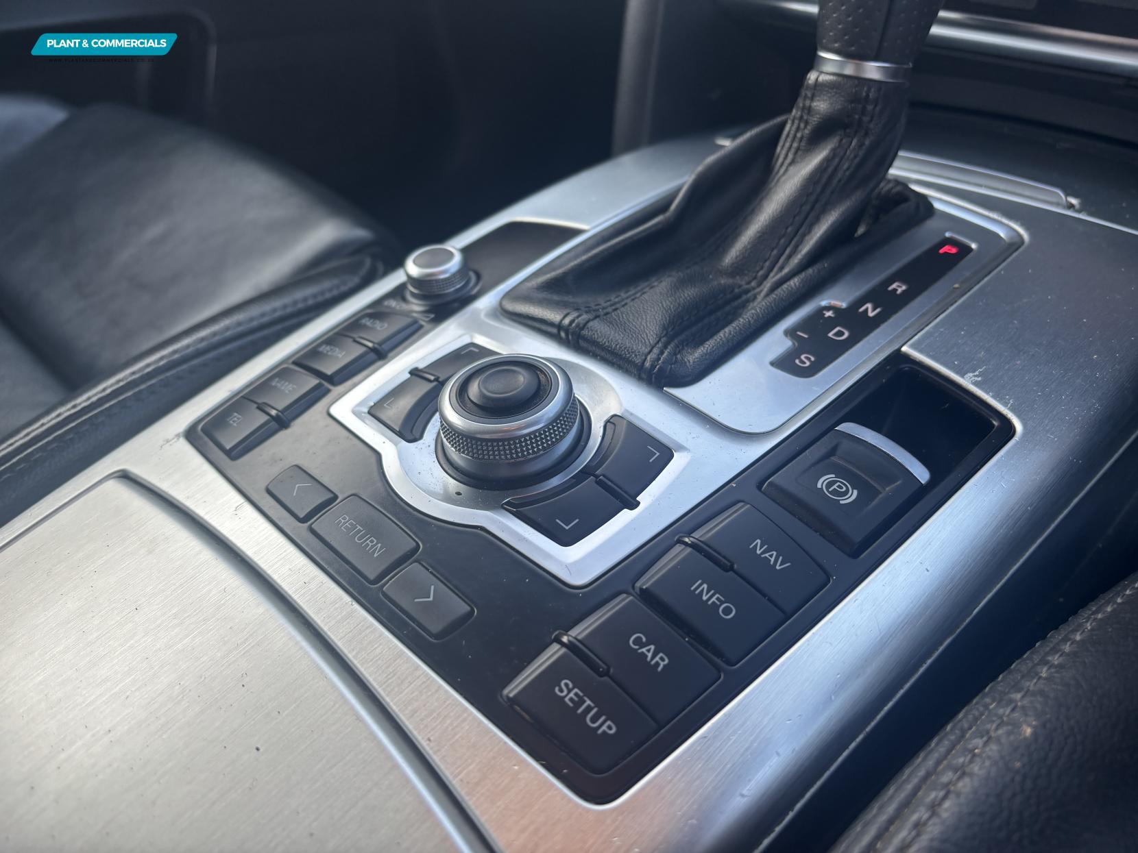 Audi A6 Avant 2.0 TDI S line Special Edition Estate 5dr Diesel Multitronic Euro 5 (170 ps)