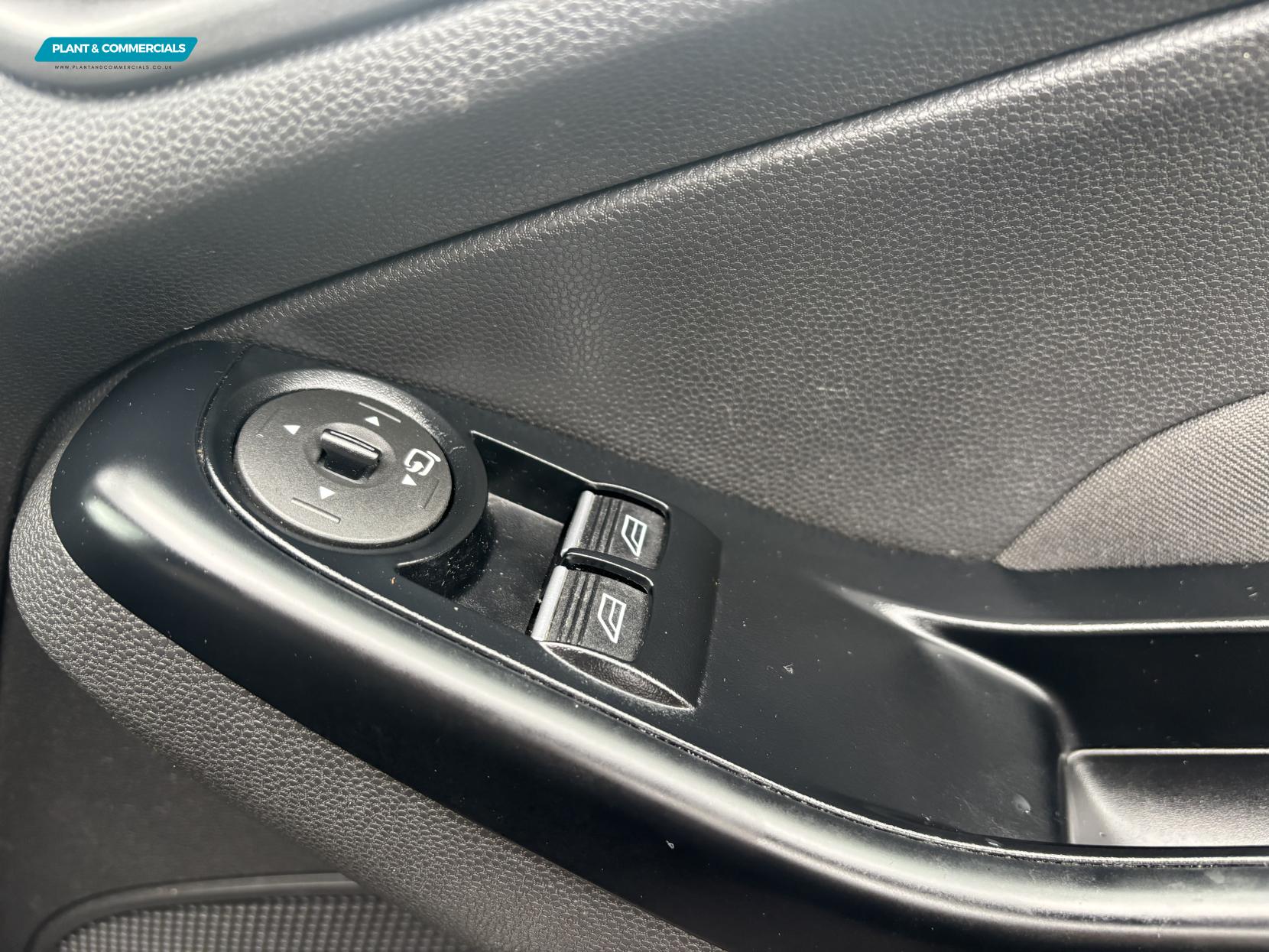 Ford Fiesta 1.6T EcoBoost ST-3 Hatchback 3dr Petrol Manual Euro 5 (s/s) (182 ps)