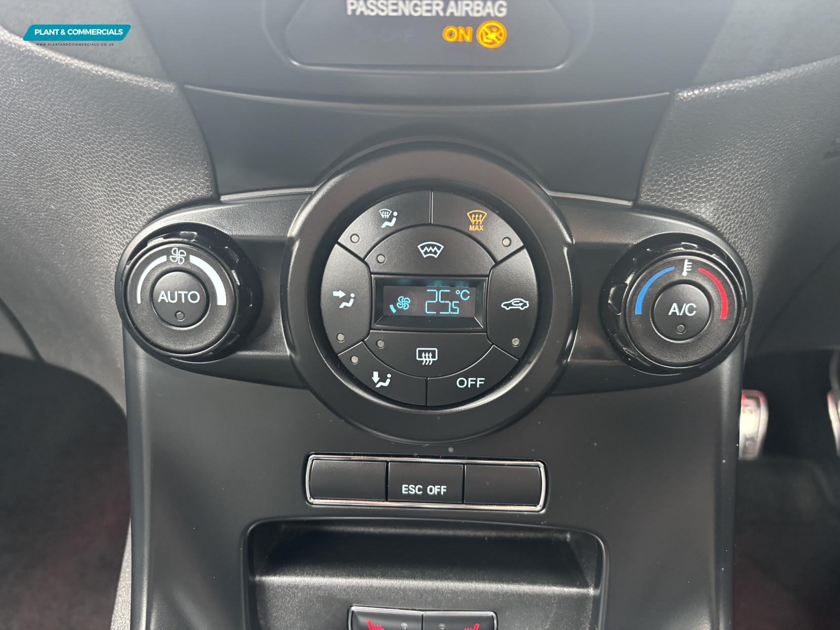 Ford Fiesta 1.6T EcoBoost ST-3 Hatchback 3dr Petrol Manual Euro 5 (s/s) (182 ps)