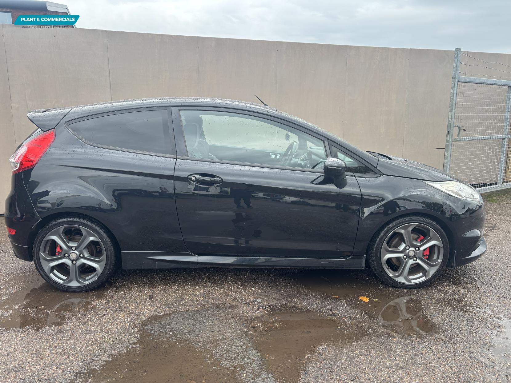 Ford Fiesta 1.6T EcoBoost ST-3 Hatchback 3dr Petrol Manual Euro 5 (s/s) (182 ps)