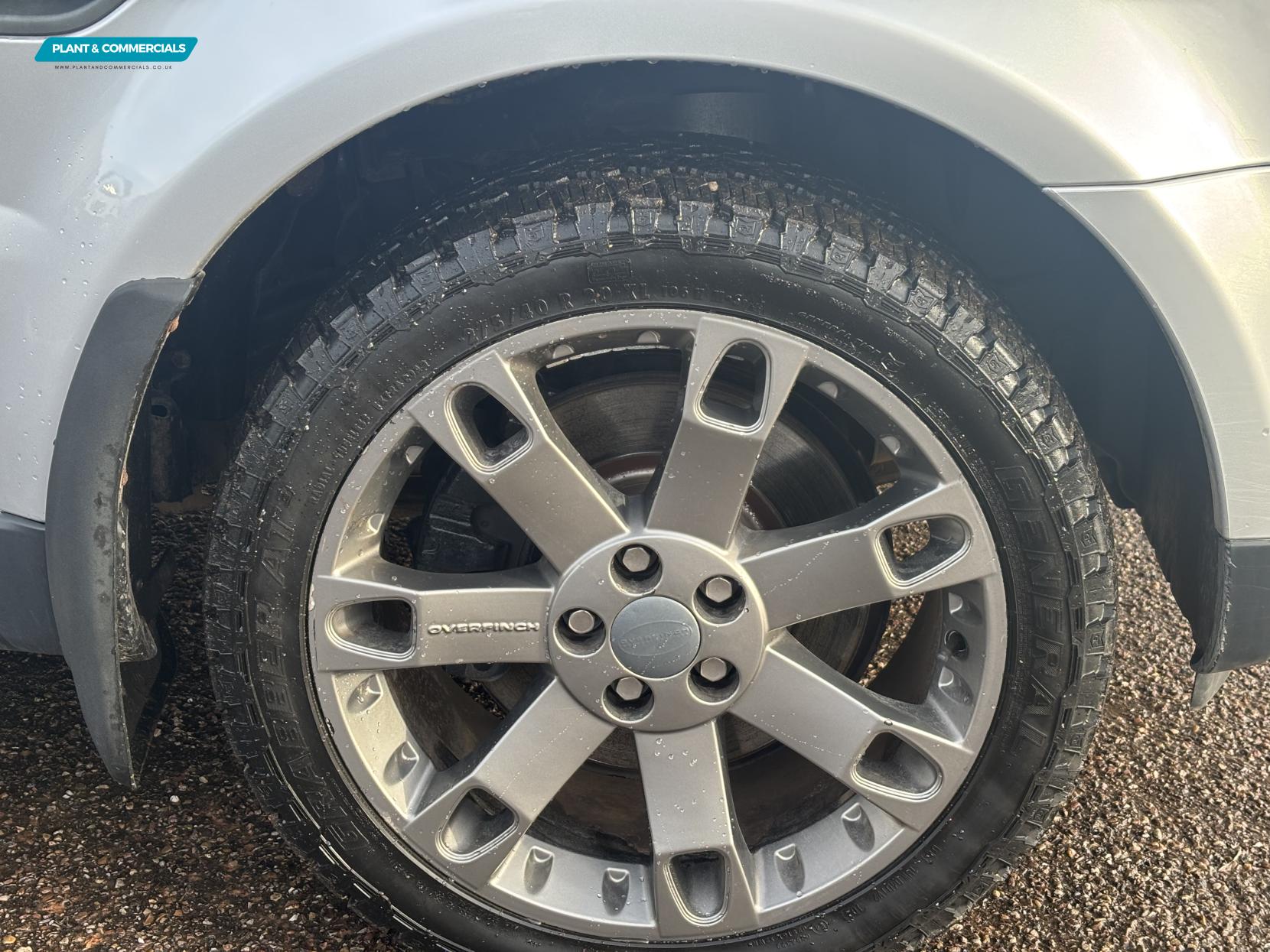 Land Rover Range Rover Sport 3.0 TD V6 HSE Station Wagon 5dr Diesel Automatic (265 g/km, 187 bhp)