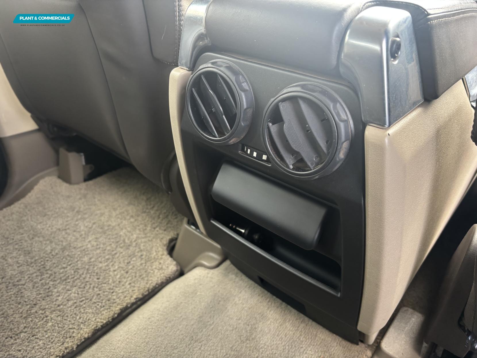 Land Rover Range Rover Sport 3.0 TD V6 HSE Station Wagon 5dr Diesel Automatic (265 g/km, 187 bhp)