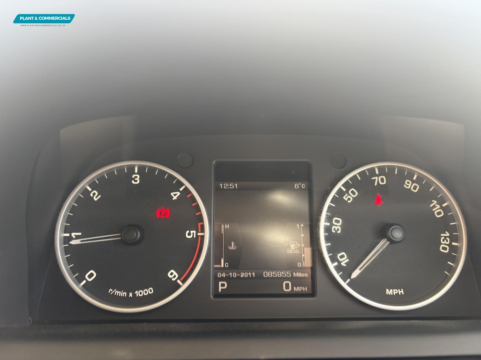 Land Rover Range Rover Sport 3.0 TD V6 HSE Station Wagon 5dr Diesel Automatic (265 g/km, 187 bhp)