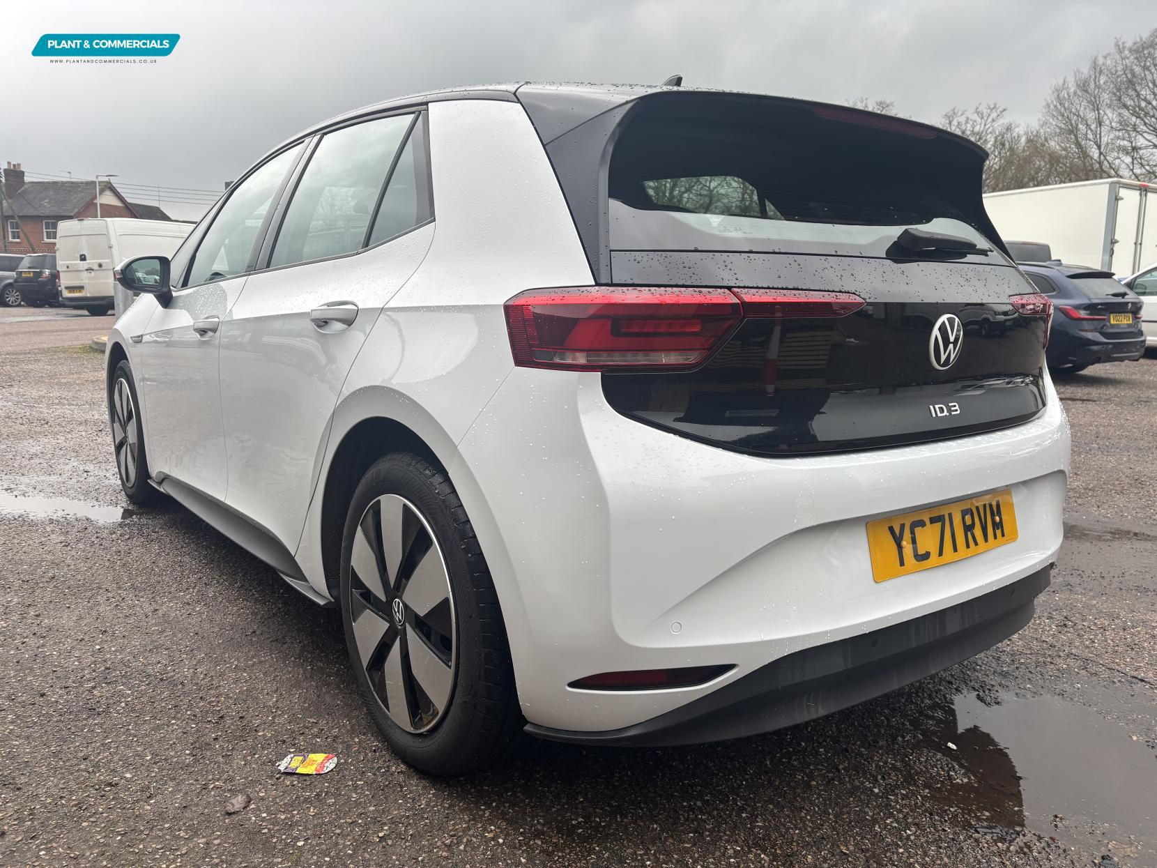 Volkswagen ID.3 Pro Performance 58kWh Life Hatchback 5dr Electric Auto (204 ps)