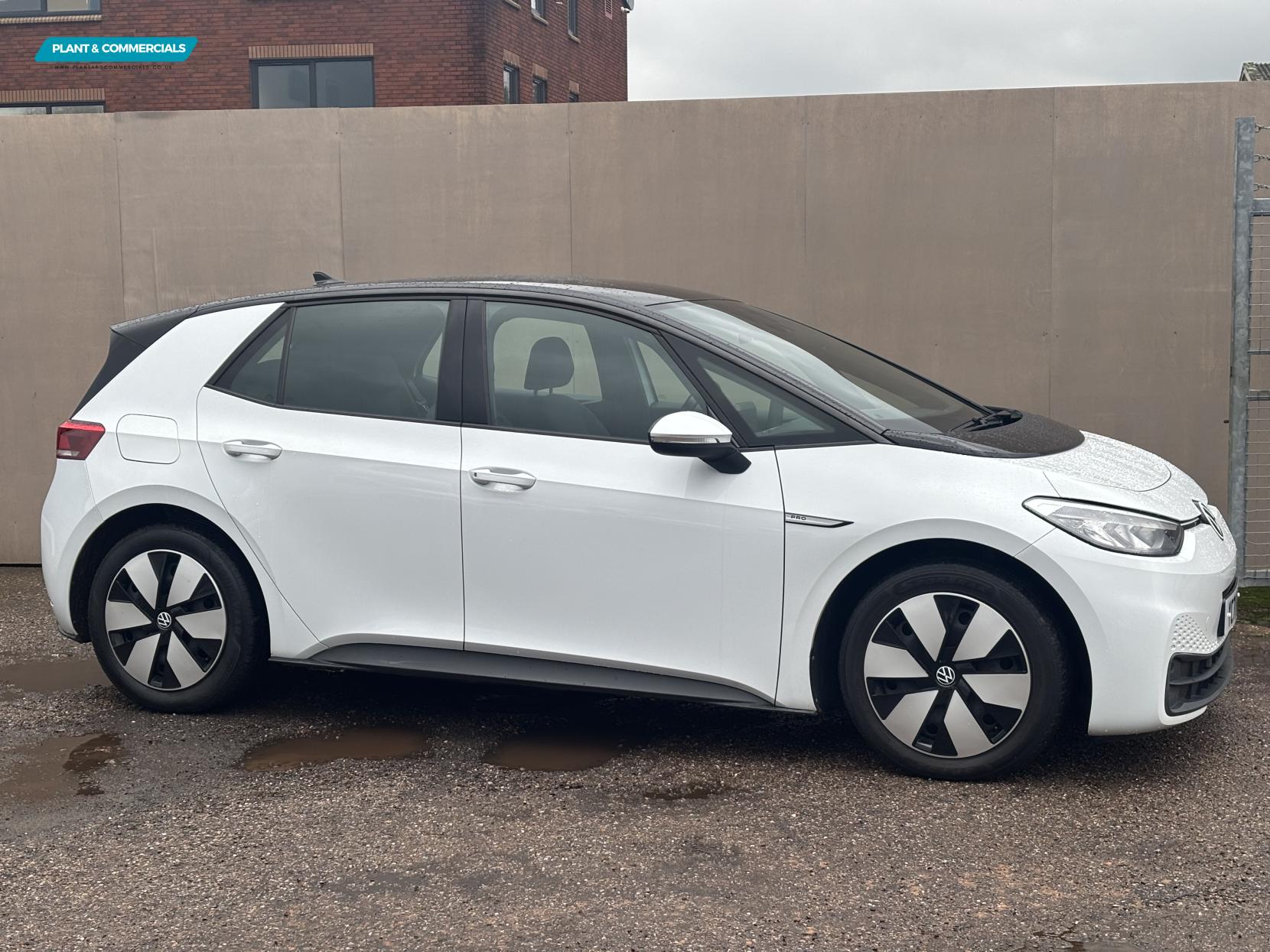 Volkswagen ID.3 Pro Performance 58kWh Life Hatchback 5dr Electric Auto (204 ps)