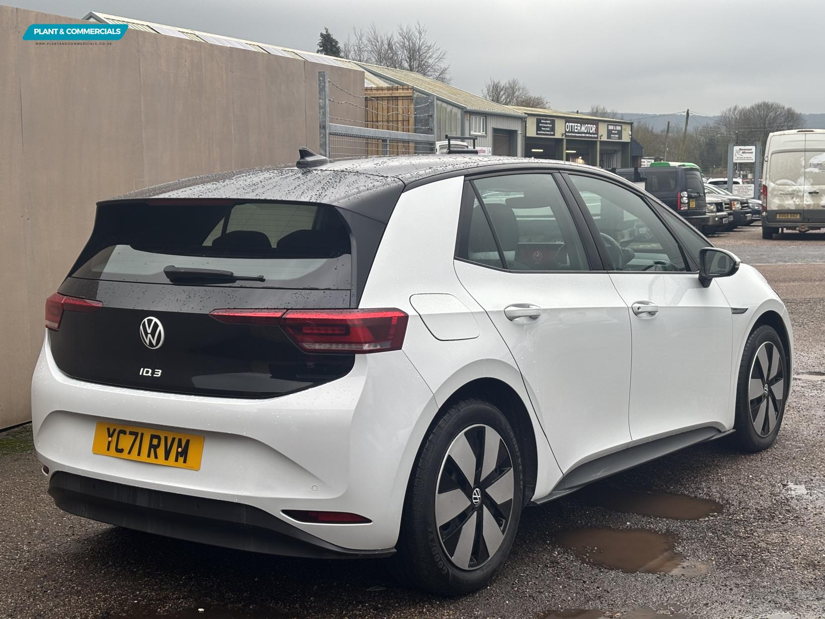Volkswagen ID.3 Pro Performance 58kWh Life Hatchback 5dr Electric Auto (204 ps)