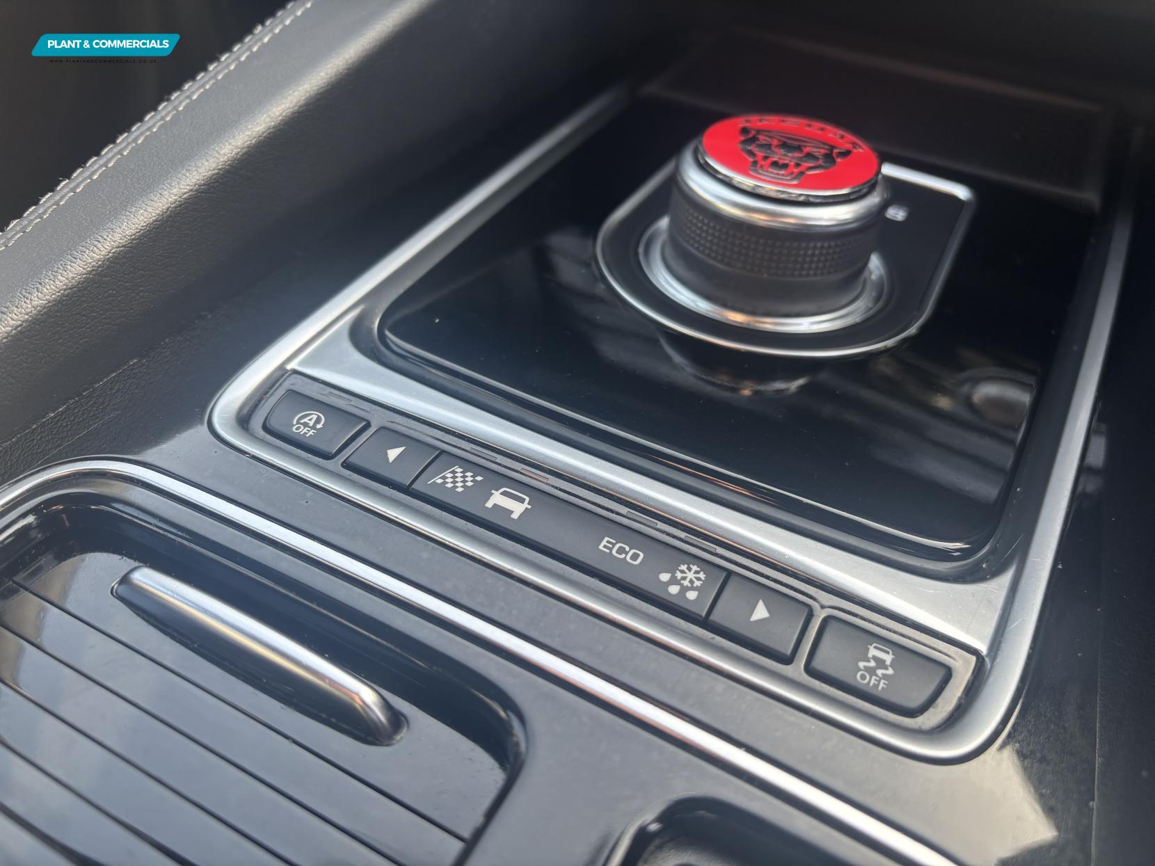 Jaguar F-PACE 2.0 D180 R-Sport SUV 5dr Diesel Auto AWD Euro 6 (s/s) (180 ps)