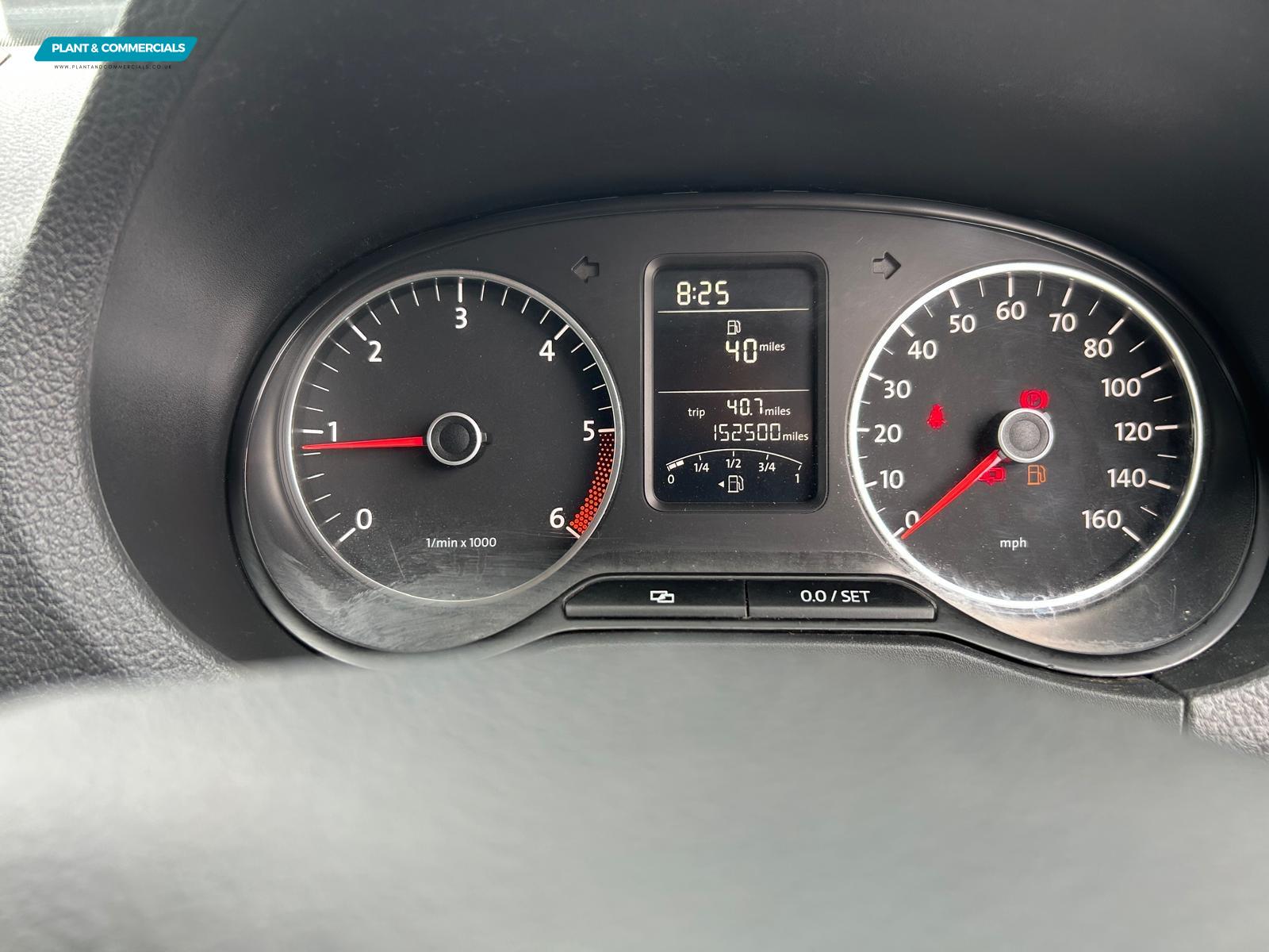 Volkswagen Amarok 2.0 BiTDI Highline Pickup Double Cab 4dr Diesel Manual 4Motion Selectable Euro 5 (163 ps)