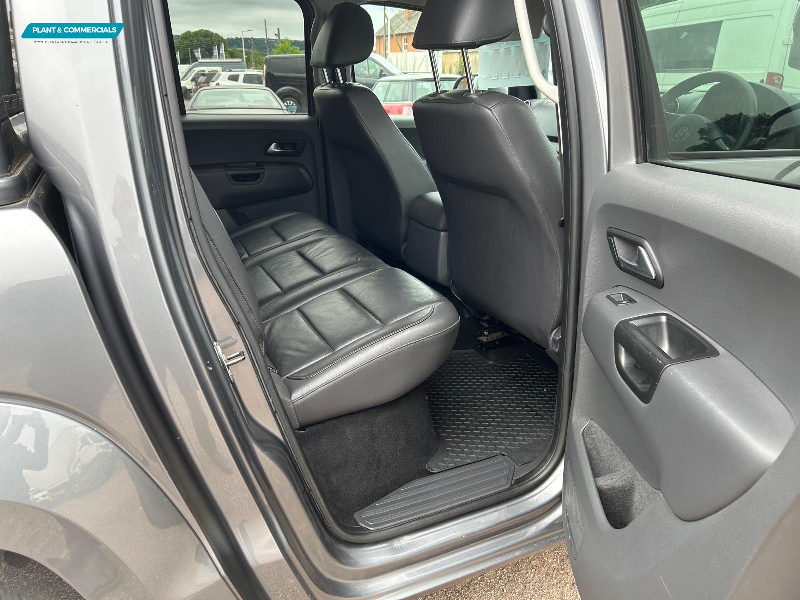 Volkswagen Amarok 2.0 BiTDI Highline Pickup Double Cab 4dr Diesel Manual 4Motion Selectable Euro 5 (163 ps)