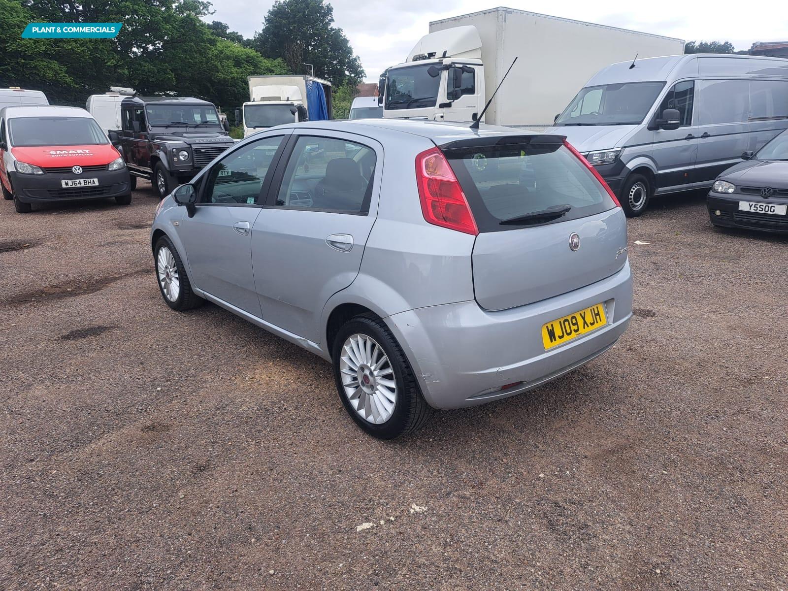 Fiat Grande Punto 1.3 MultiJet GP Hatchback 5dr Diesel Manual Euro 4 (75 bhp)