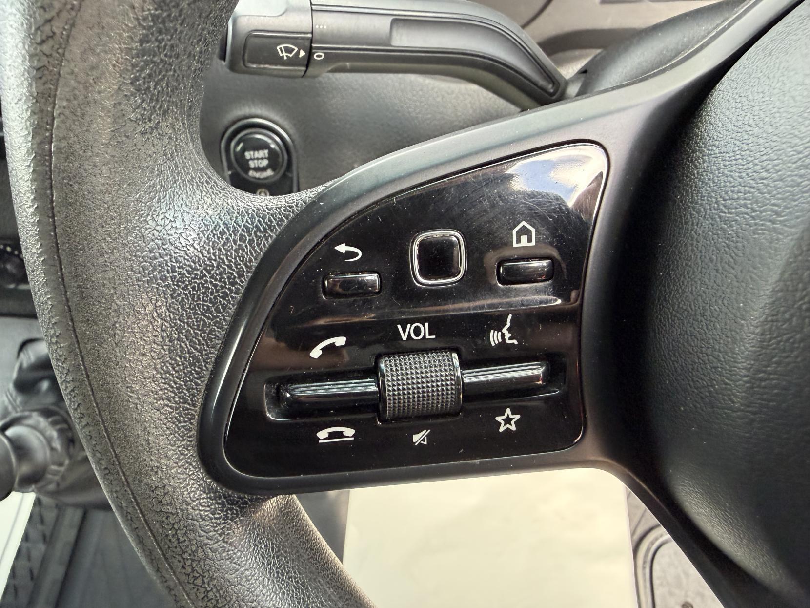 2019 Mercedes-Benz Sprinter 2.1 311 CDI Panel Van 5dr Diesel Manual RWD L3 H2 Euro 6 (114 ps) - Thumbnail 17