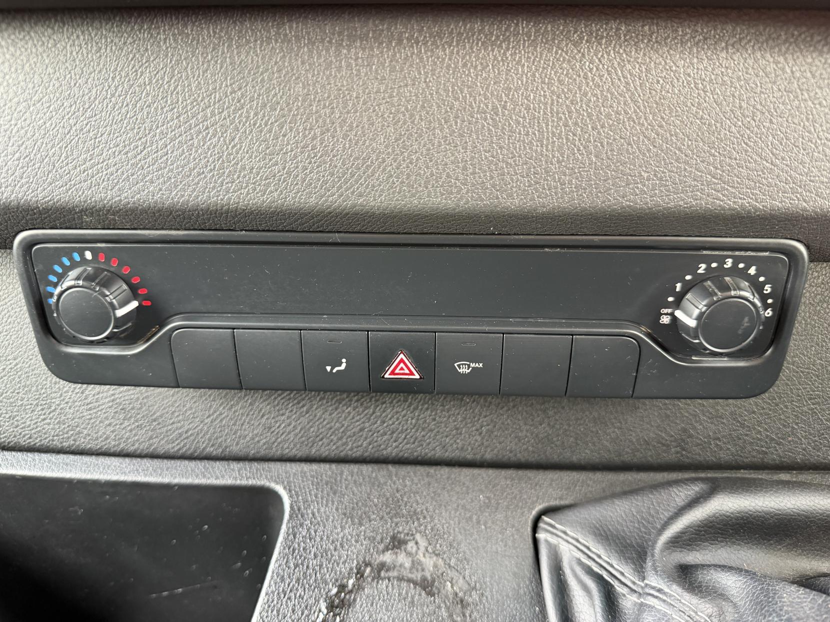 2019 Mercedes-Benz Sprinter 2.1 311 CDI Panel Van 5dr Diesel Manual RWD L3 H2 Euro 6 (114 ps) - Thumbnail 23