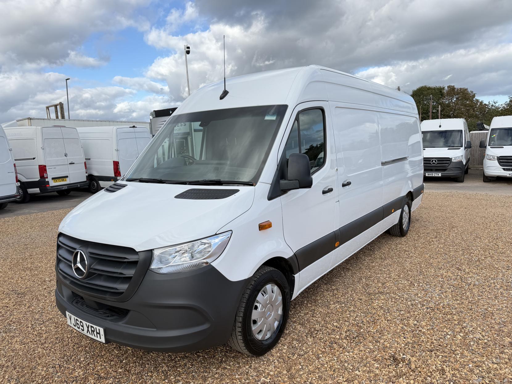 2019 Mercedes-Benz Sprinter 2.1 311 CDI Panel Van 5dr Diesel Manual RWD L3 H2 Euro 6 (114 ps) - Thumbnail 7