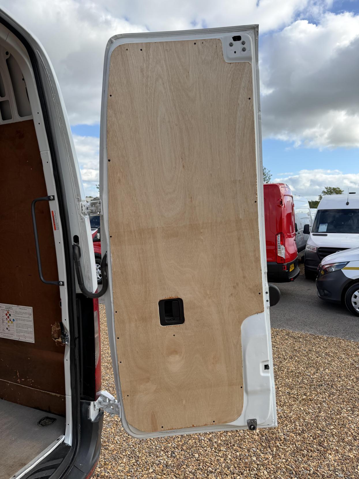 2019 Mercedes-Benz Sprinter 2.1 311 CDI Panel Van 5dr Diesel Manual RWD L3 H2 Euro 6 (114 ps) - Thumbnail 46