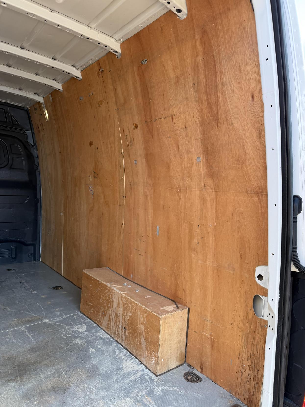 2019 Mercedes-Benz Sprinter 2.1 316 CDI Panel Van 5dr Diesel Manual RWD L2 H2 Euro 6 (163 ps) - Thumbnail 44