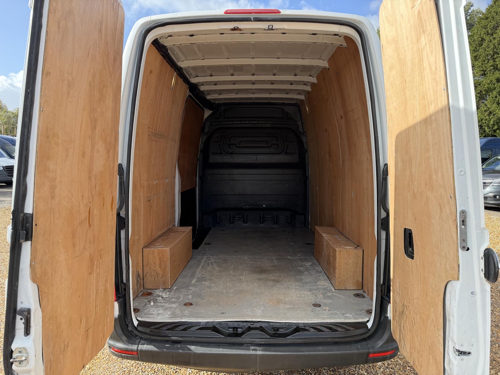 2019 Mercedes-Benz Sprinter 2.1 316 CDI Panel Van 5dr Diesel Manual RWD L2 H2 Euro 6 (163 ps) - Thumbnail 3