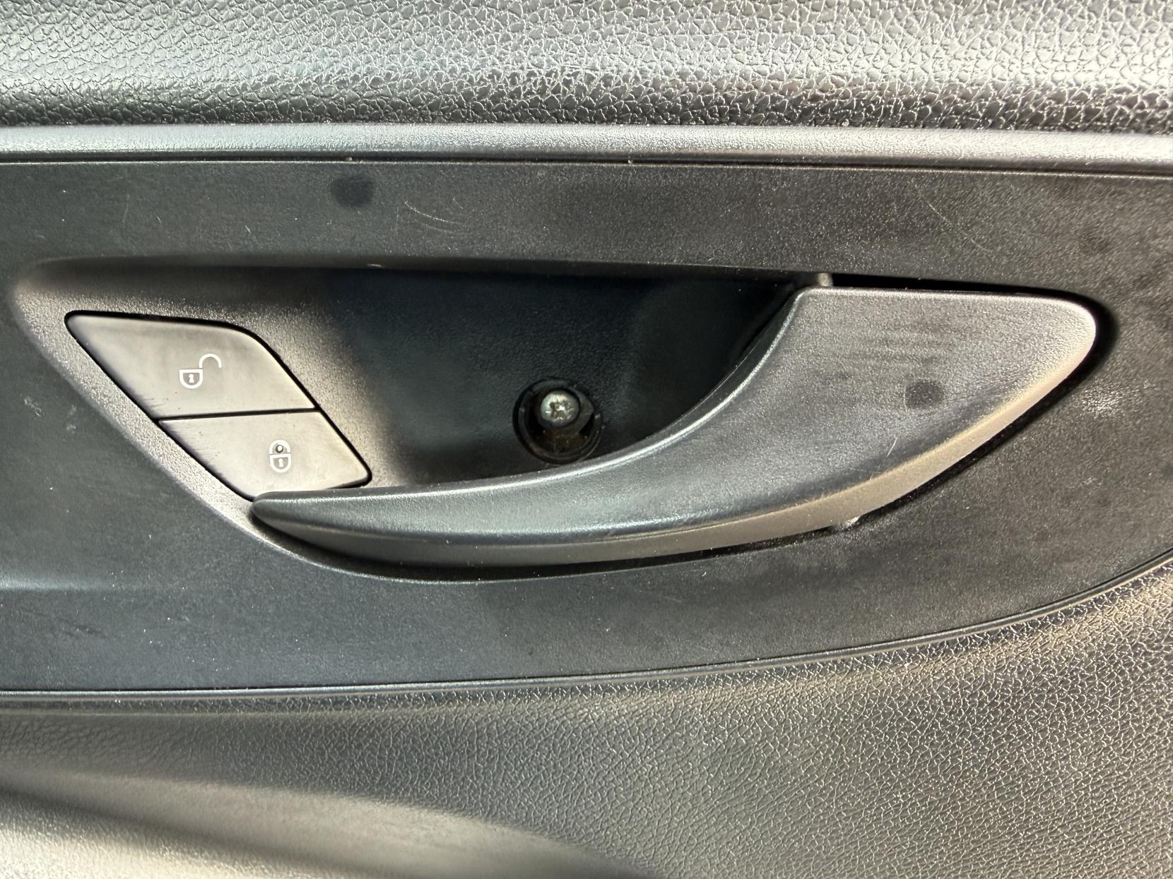 2019 Mercedes-Benz Sprinter 2.1 316 CDI Panel Van 5dr Diesel Manual RWD L2 H2 Euro 6 (163 ps) - Thumbnail 24