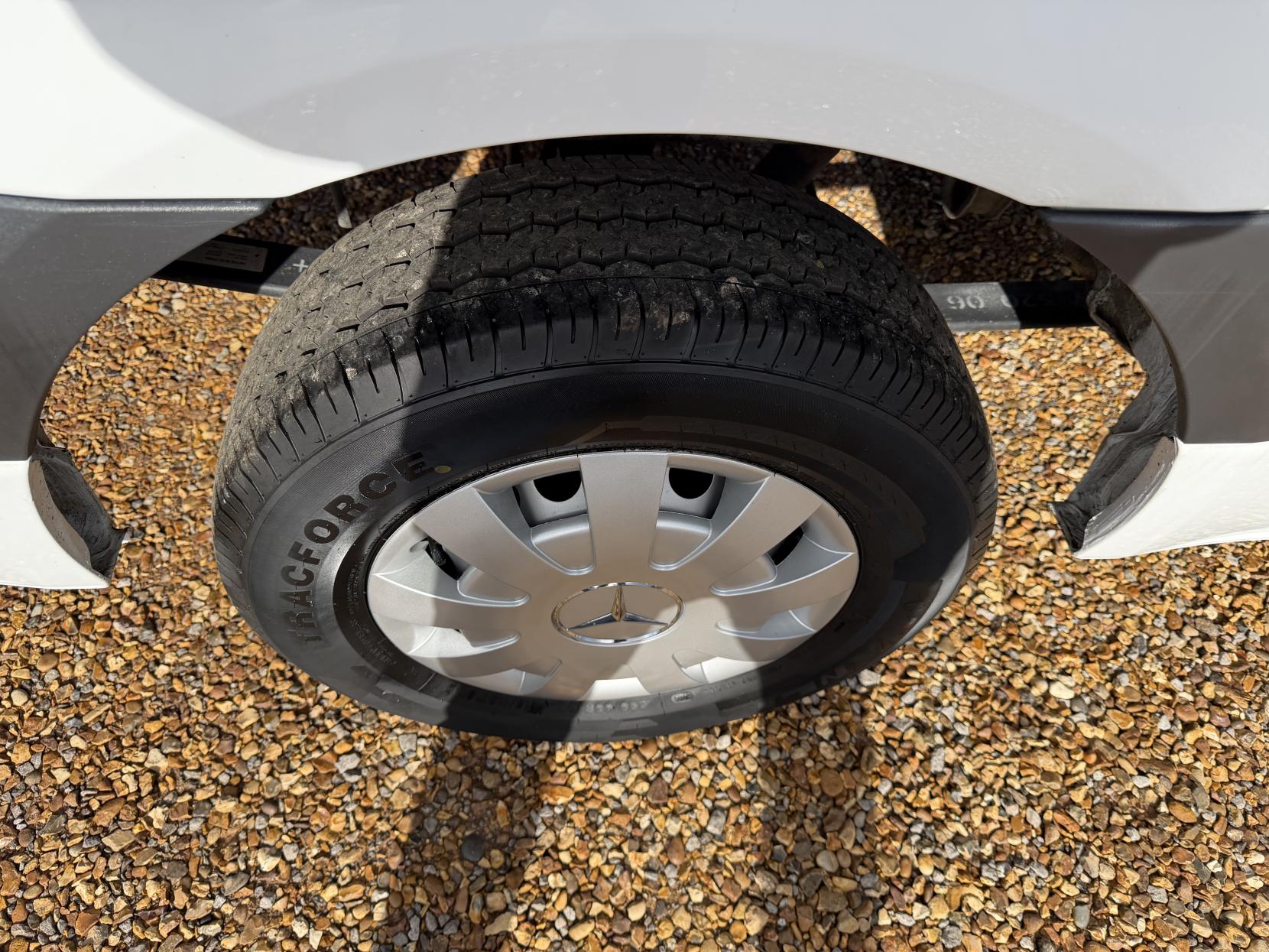 2019 Mercedes-Benz Sprinter 2.1 316 CDI Panel Van 5dr Diesel Manual RWD L2 H2 Euro 6 (163 ps) - Thumbnail 46