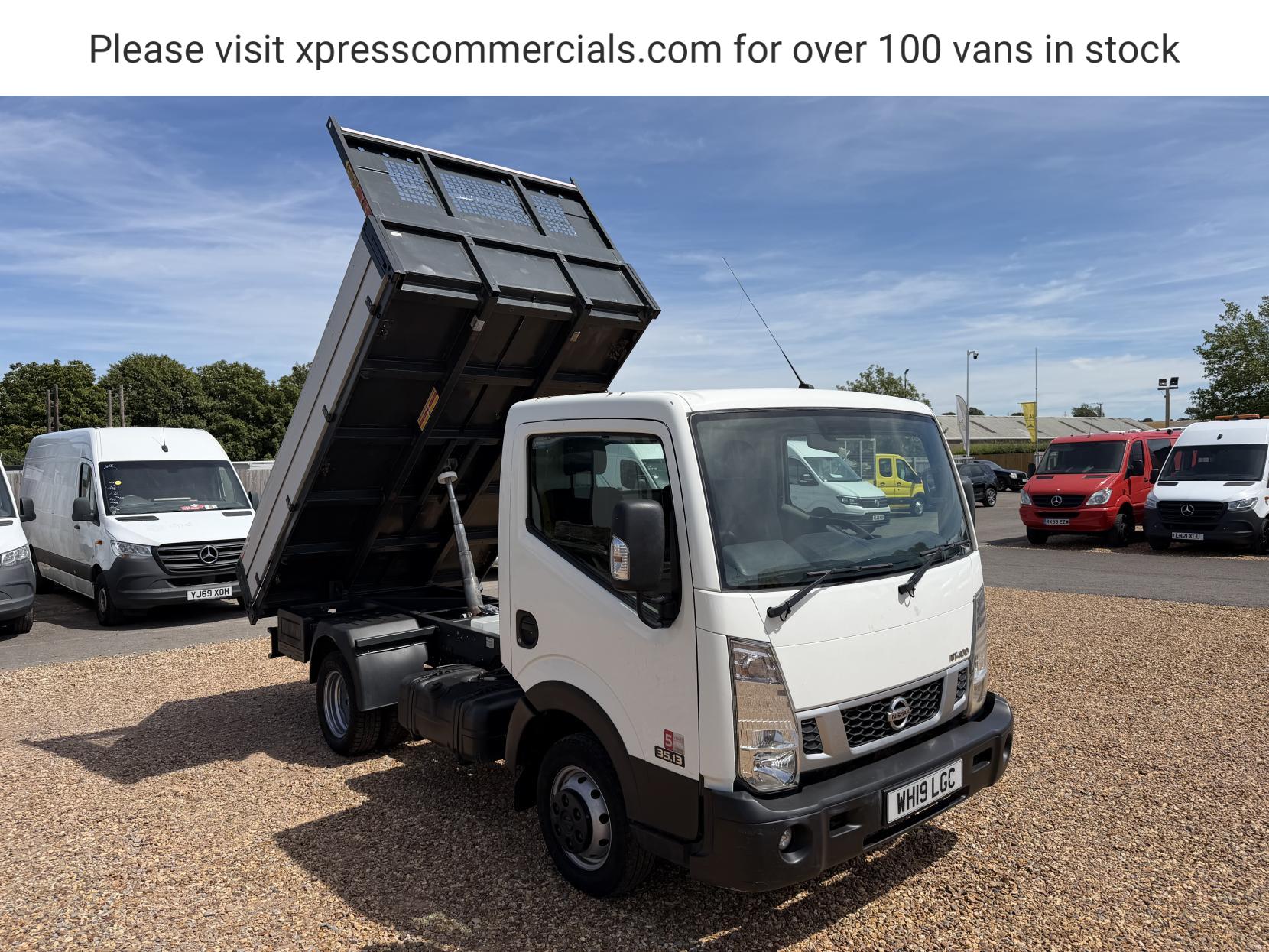 2019 Nissan NT400 Cabstar 3.0 dCi 35.13 Tipper 2dr Diesel Manual L1 Euro 6 (130 ps) - Thumbnail 5