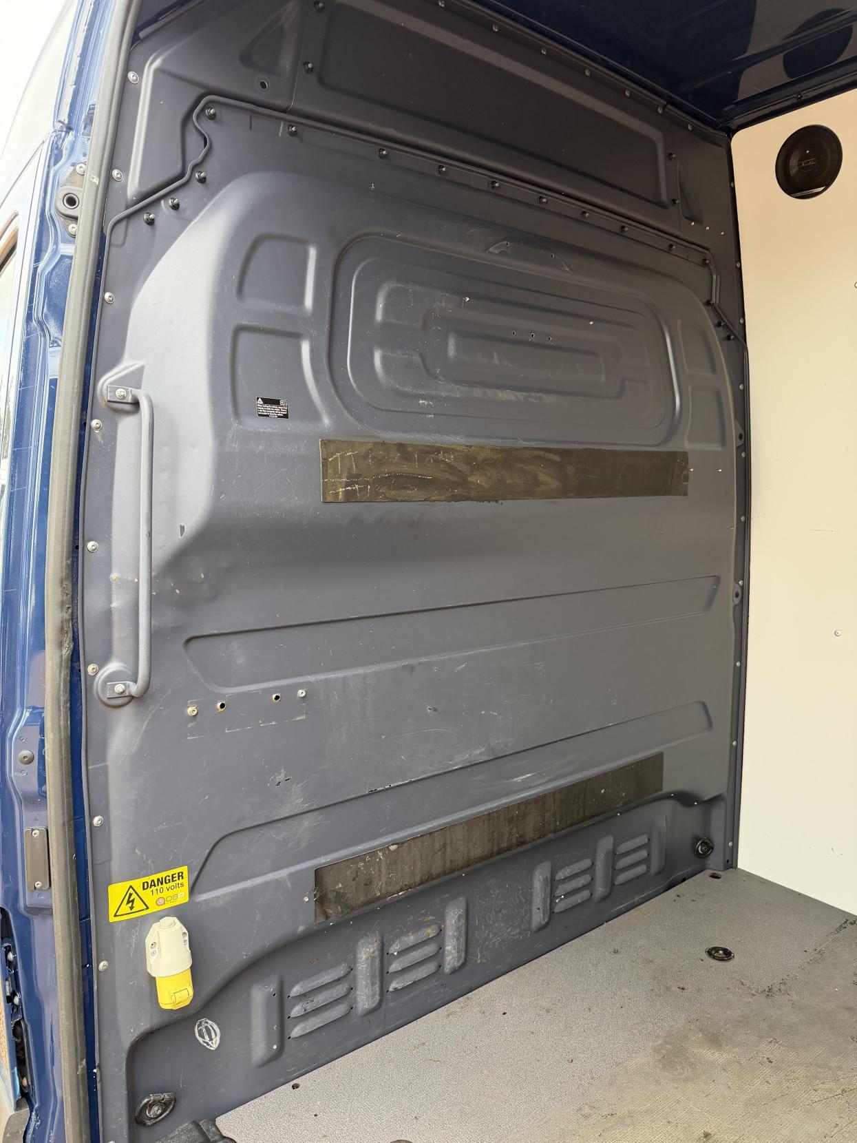 2020 Mercedes-Benz Sprinter 2.1 316 CDI Panel Van 5dr Diesel Manual RWD L2 H2 Euro 6 (163 ps) - Thumbnail 33