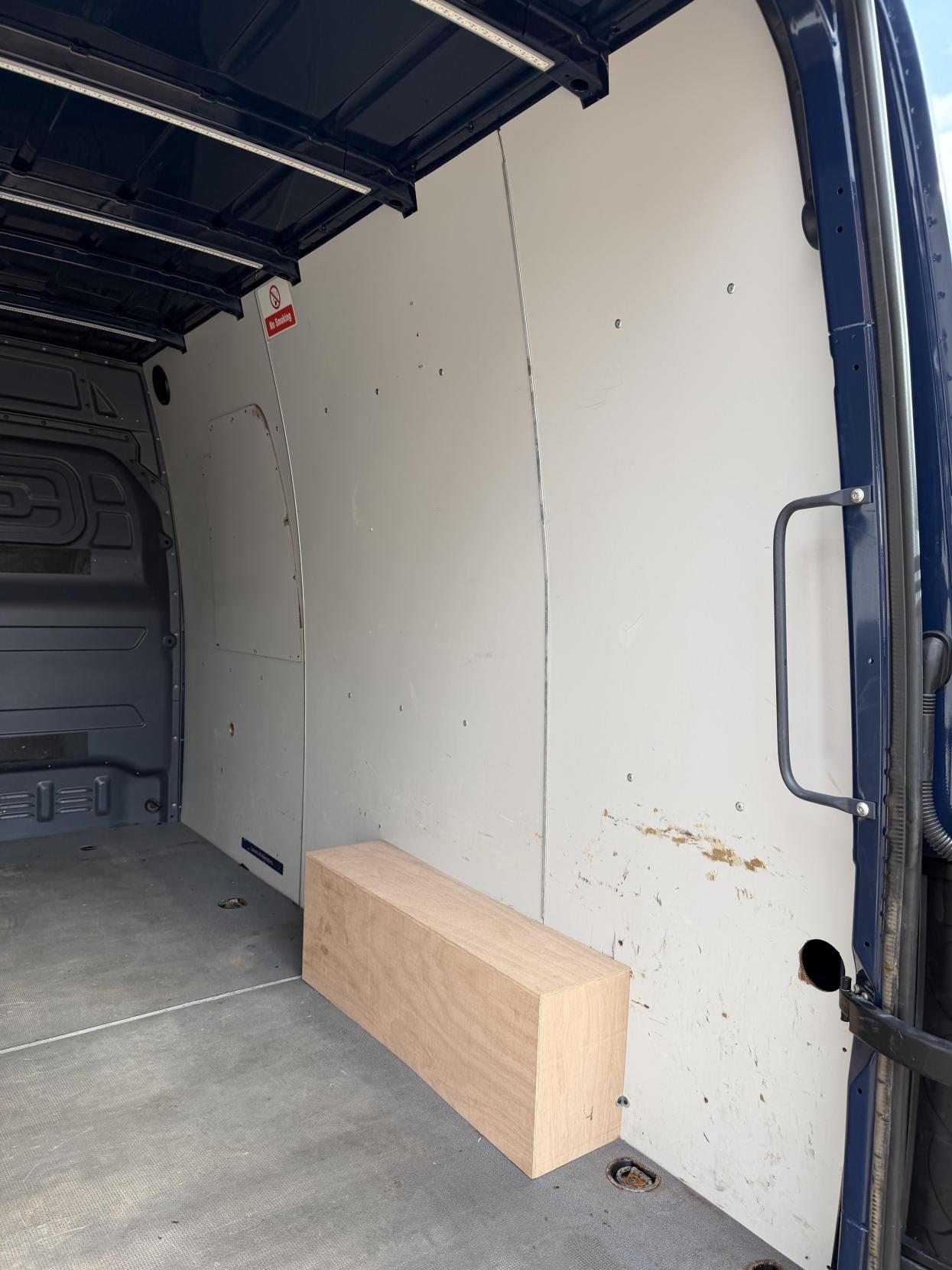 2020 Mercedes-Benz Sprinter 2.1 316 CDI Panel Van 5dr Diesel Manual RWD L2 H2 Euro 6 (163 ps) - Thumbnail 43