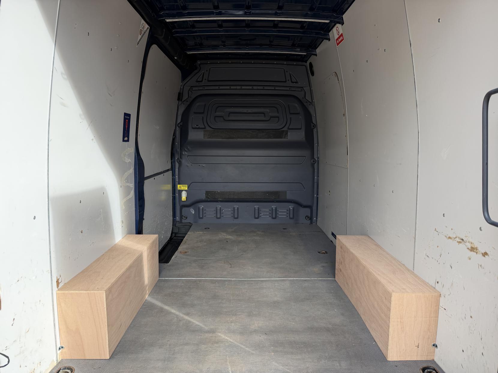 2020 Mercedes-Benz Sprinter 2.1 316 CDI Panel Van 5dr Diesel Manual RWD L2 H2 Euro 6 (163 ps) - Thumbnail 38