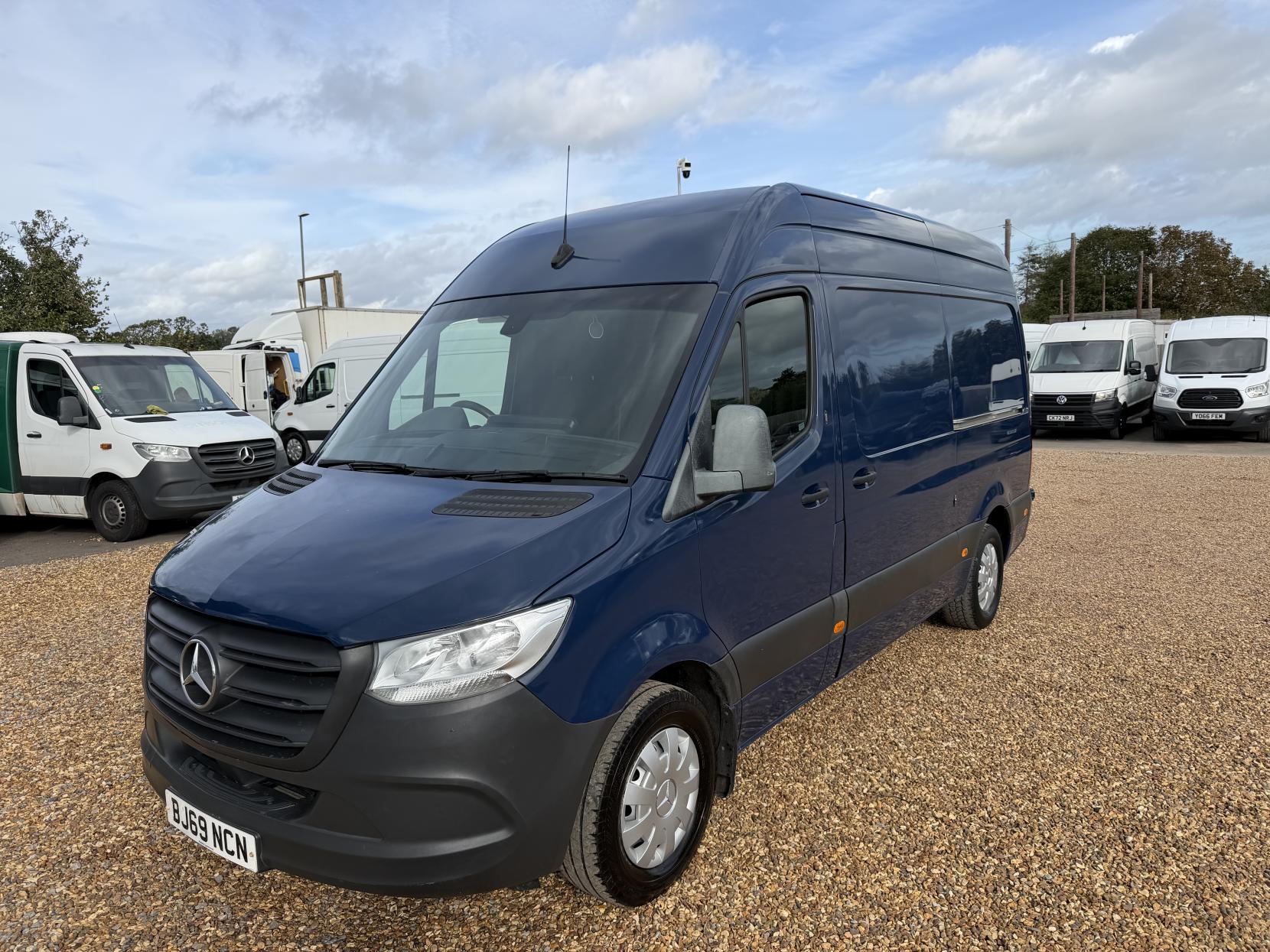 2020 Mercedes-Benz Sprinter 2.1 316 CDI Panel Van 5dr Diesel Manual RWD L2 H2 Euro 6 (163 ps) - Thumbnail 7