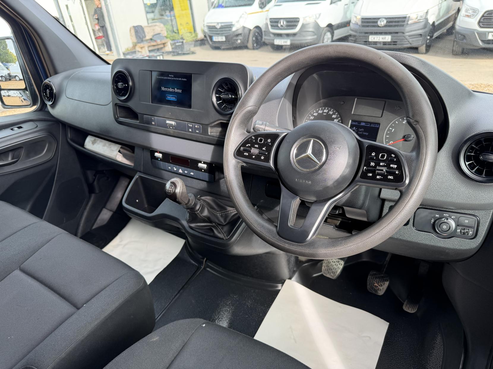 2020 Mercedes-Benz Sprinter 2.1 316 CDI Panel Van 5dr Diesel Manual RWD L2 H2 Euro 6 (163 ps) - Thumbnail 2