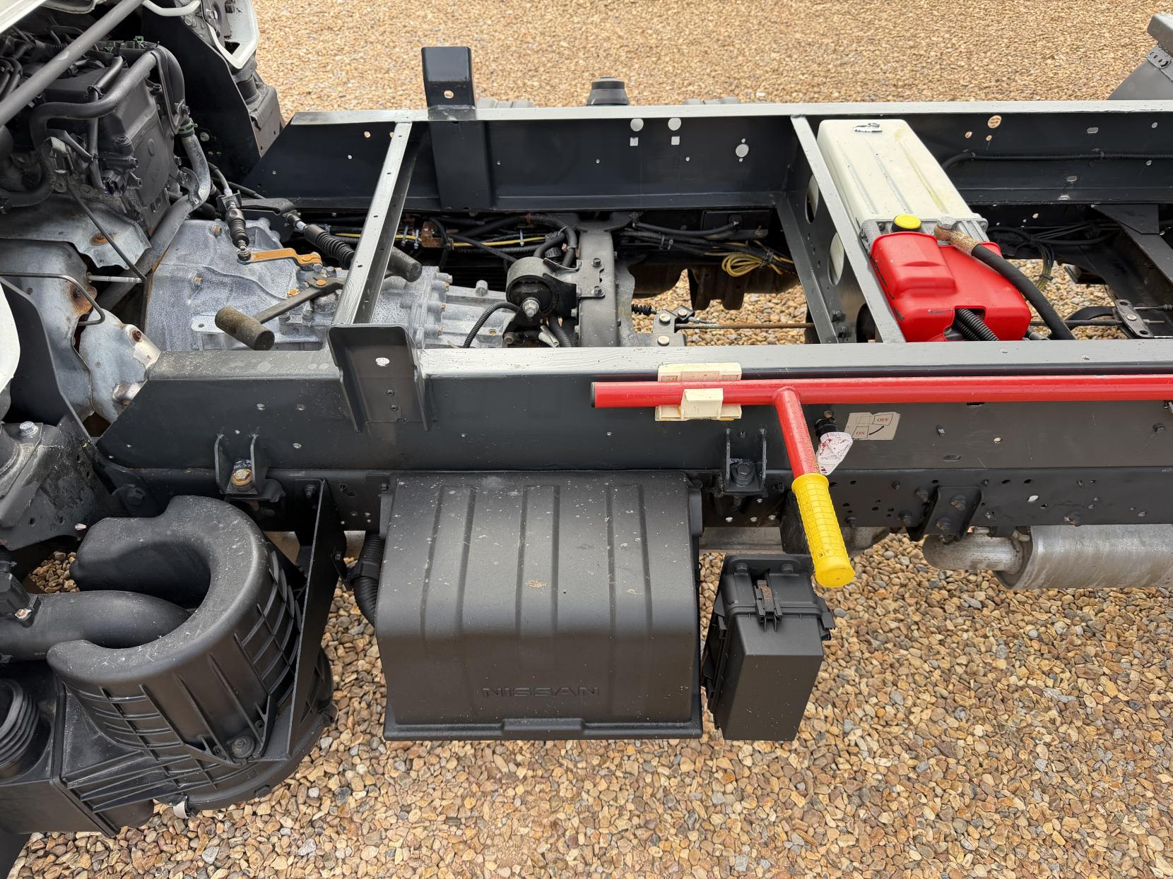 2015 Nissan NT400 Cabstar Tipper LWB Other - Thumbnail 38