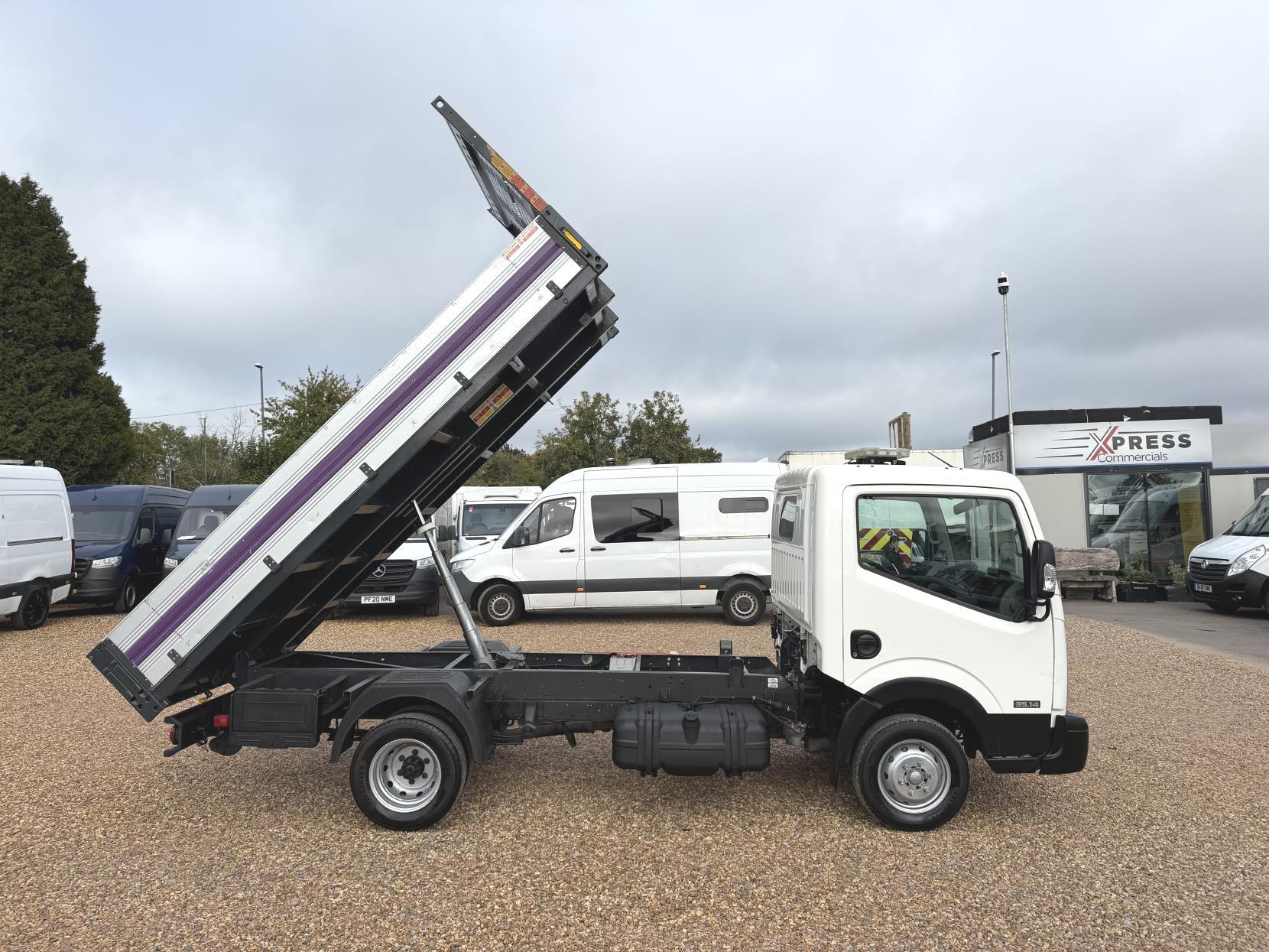 2015 Nissan NT400 Cabstar Tipper LWB Other - Thumbnail 11