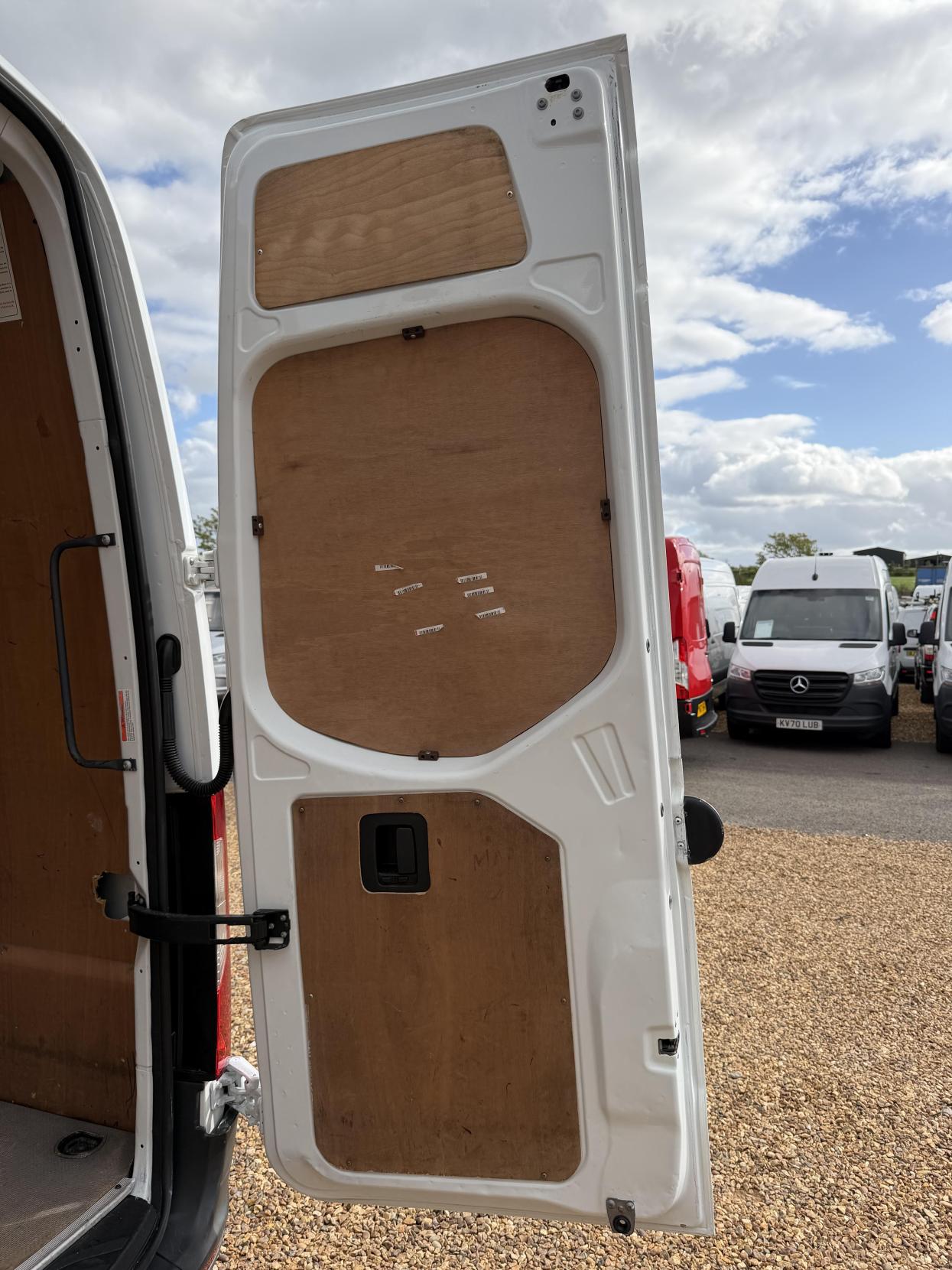 2020 Mercedes-Benz Sprinter 2.1 311 CDI Panel Van 5dr Diesel Manual RWD L3 H2 Euro 6 (114 ps) - Thumbnail 43