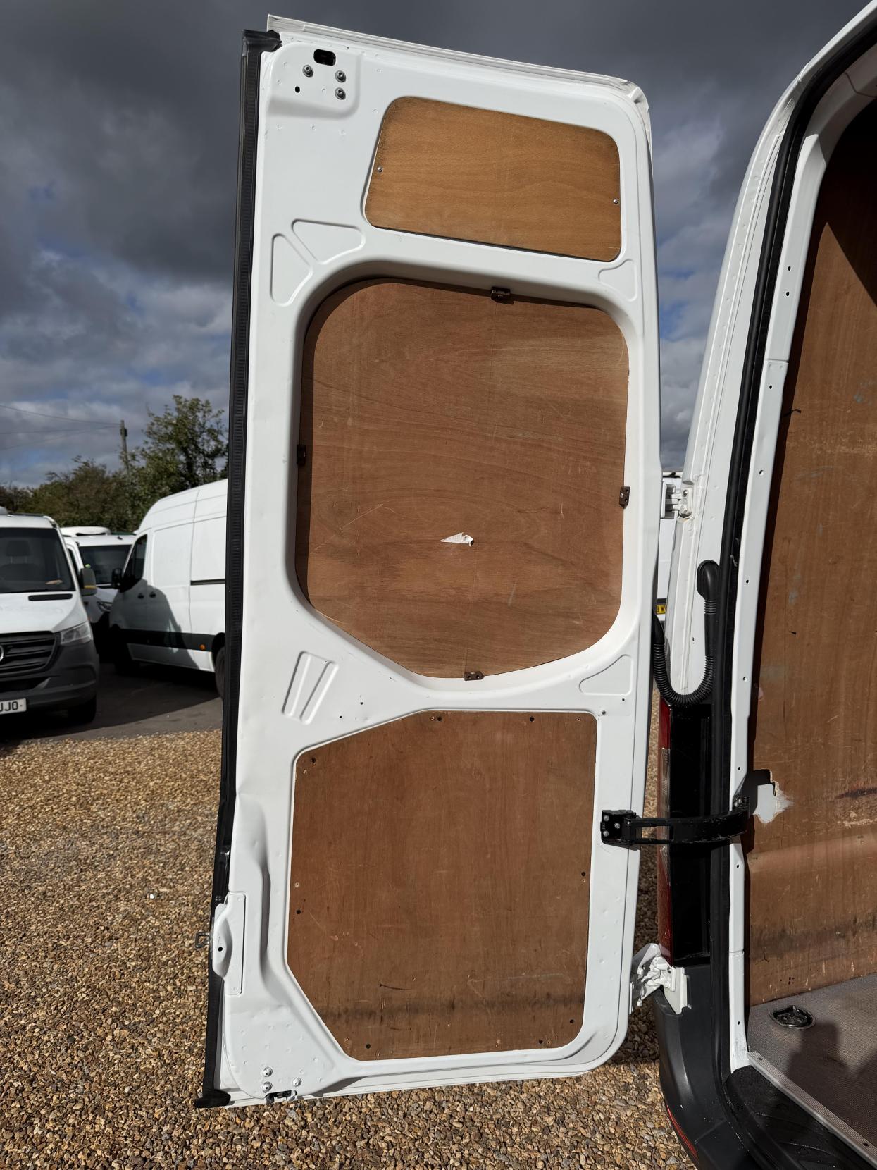 2020 Mercedes-Benz Sprinter 2.1 311 CDI Panel Van 5dr Diesel Manual RWD L3 H2 Euro 6 (114 ps) - Thumbnail 41