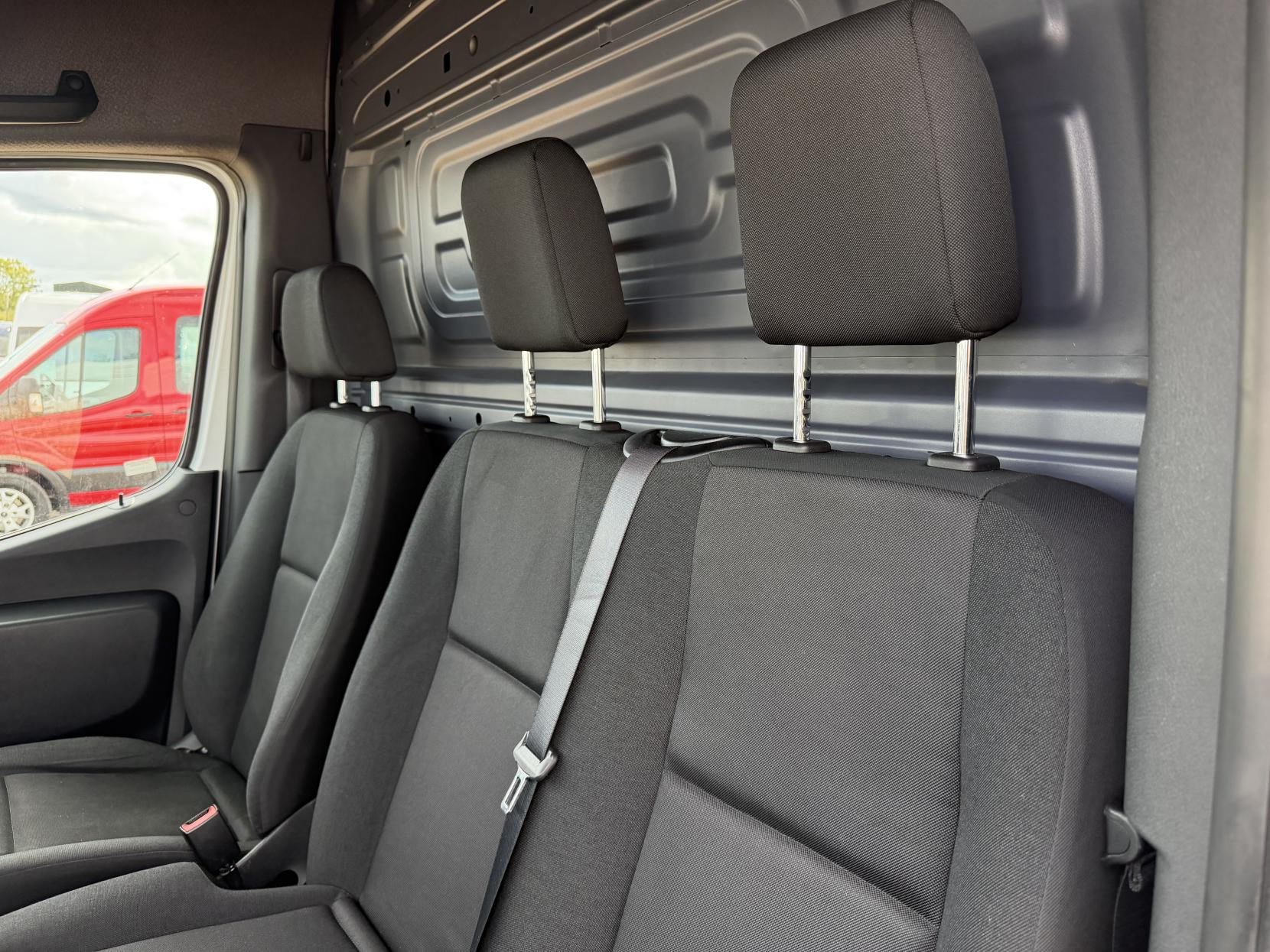 2020 Mercedes-Benz Sprinter 2.1 311 CDI Panel Van 5dr Diesel Manual RWD L3 H2 Euro 6 (114 ps) - Thumbnail 31