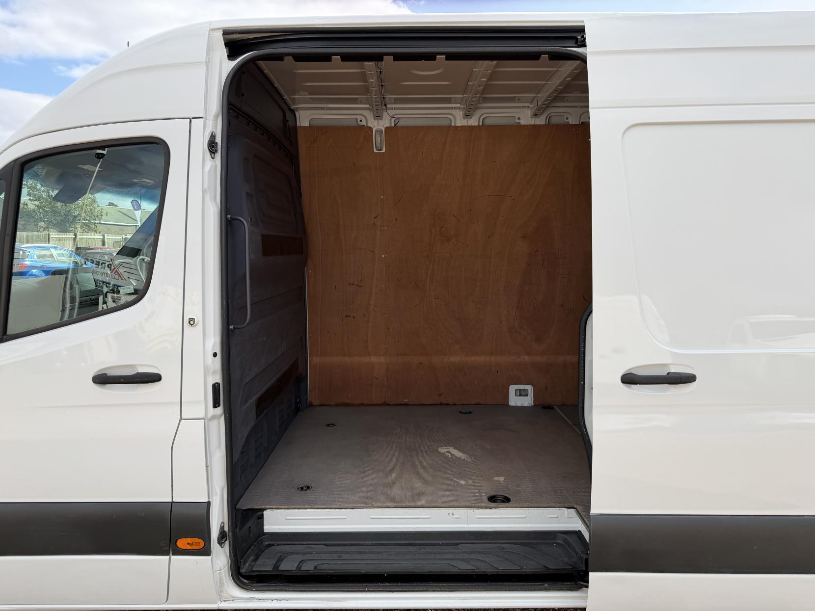 2020 Mercedes-Benz Sprinter 2.1 311 CDI Panel Van 5dr Diesel Manual RWD L3 H2 Euro 6 (114 ps) - Thumbnail 32