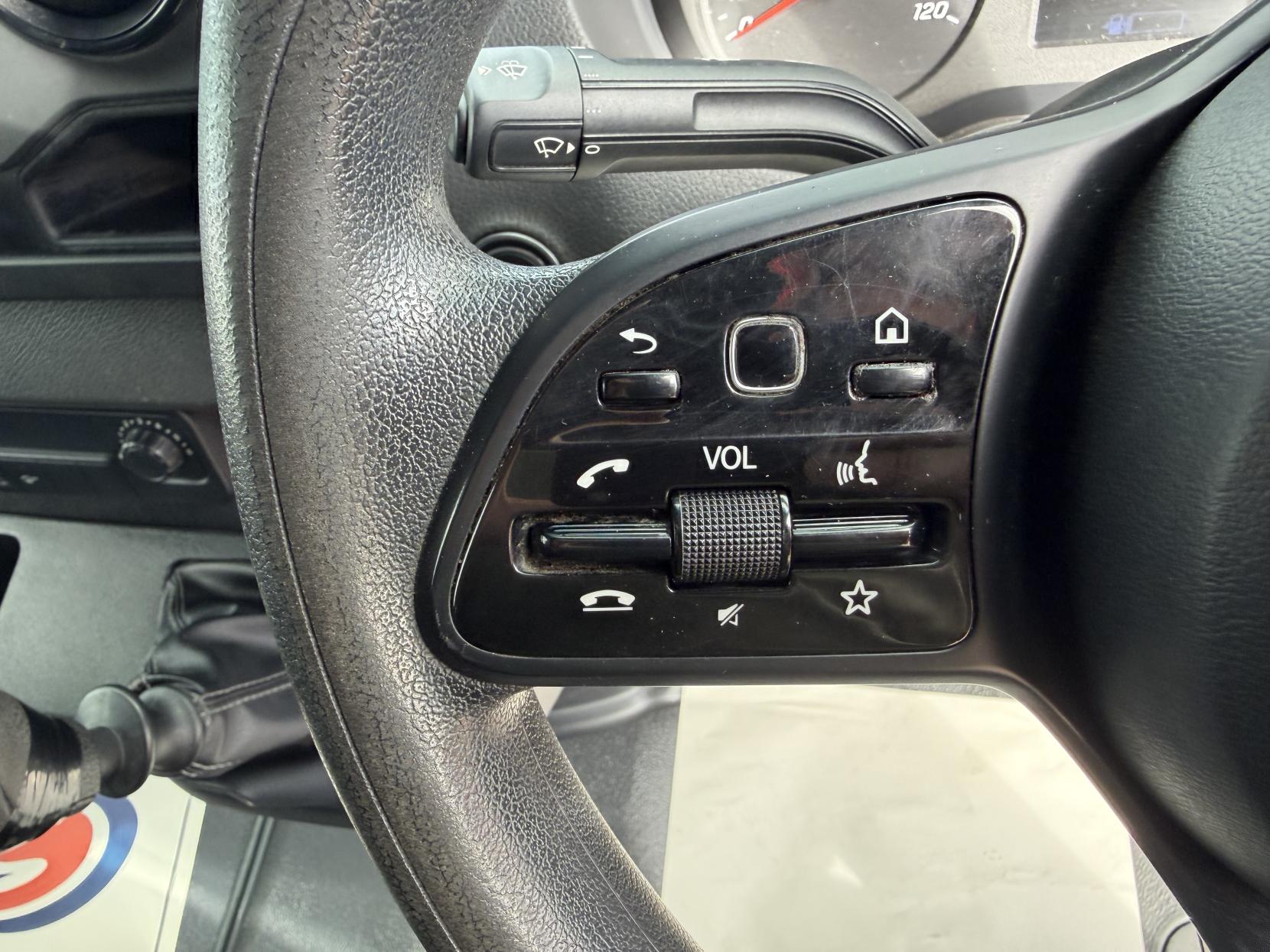 2020 Mercedes-Benz Sprinter 2.1 311 CDI Panel Van 5dr Diesel Manual RWD L3 H2 Euro 6 (114 ps) - Thumbnail 17