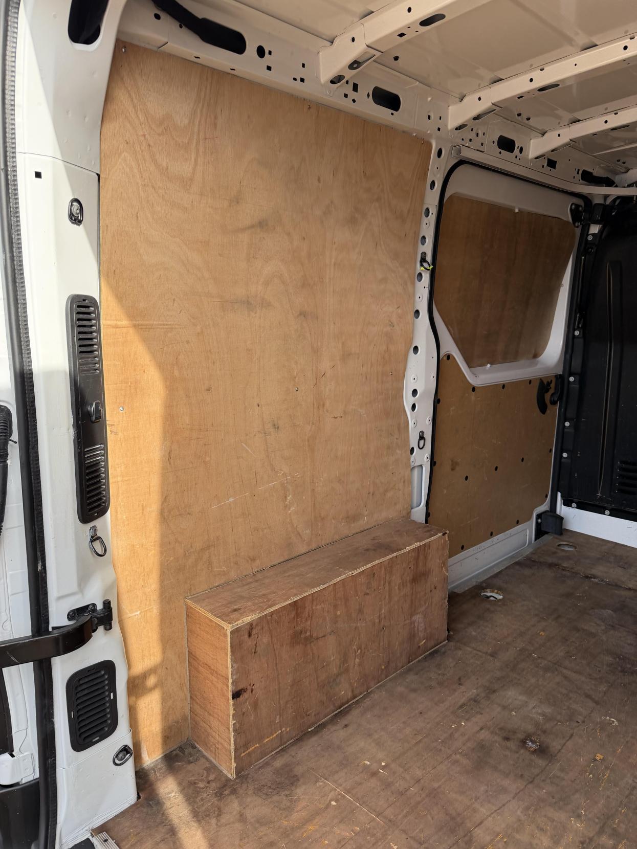 2023 Nissan Interstar 2.3 dCi 35 Acenta Panel Van 4dr Diesel Auto FWD L1 Euro 6 (s/s) (150 ps) - Thumbnail 41