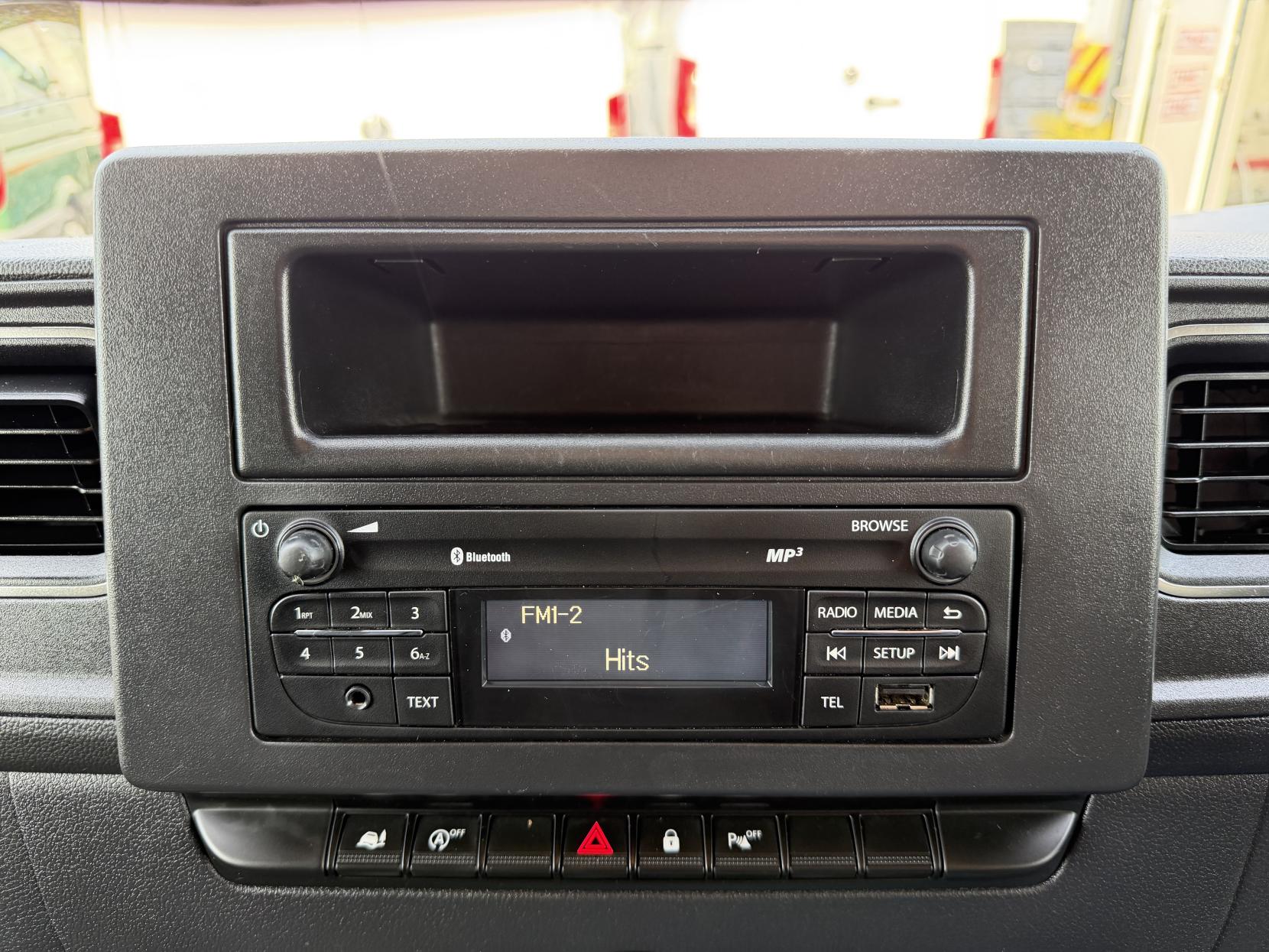 2023 Nissan Interstar 2.3 dCi 35 Acenta Panel Van 4dr Diesel Auto FWD L1 Euro 6 (s/s) (150 ps) - Thumbnail 20