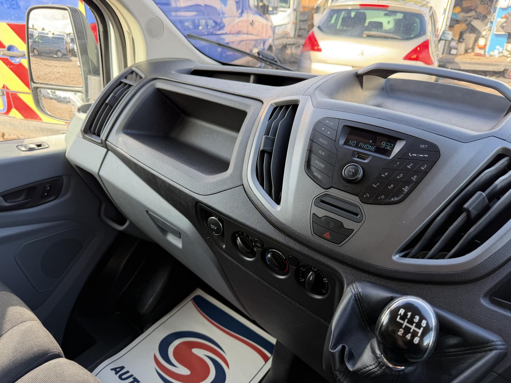 2017 Ford Transit 2.2 TDCi 350 Panel Van 5dr Diesel Manual RWD L3 H2 Euro 5 (125 ps) - Thumbnail 27