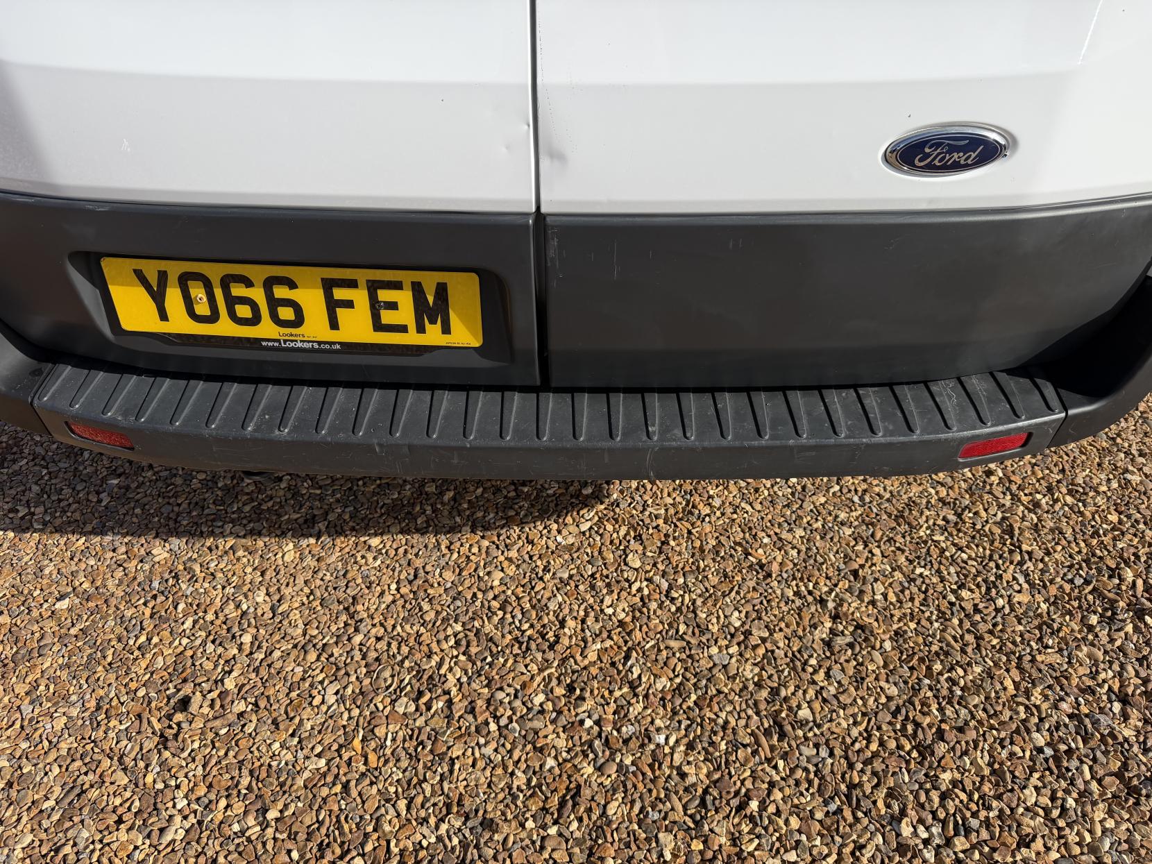 2017 Ford Transit 2.2 TDCi 350 Panel Van 5dr Diesel Manual RWD L3 H2 Euro 5 (125 ps) - Thumbnail 43