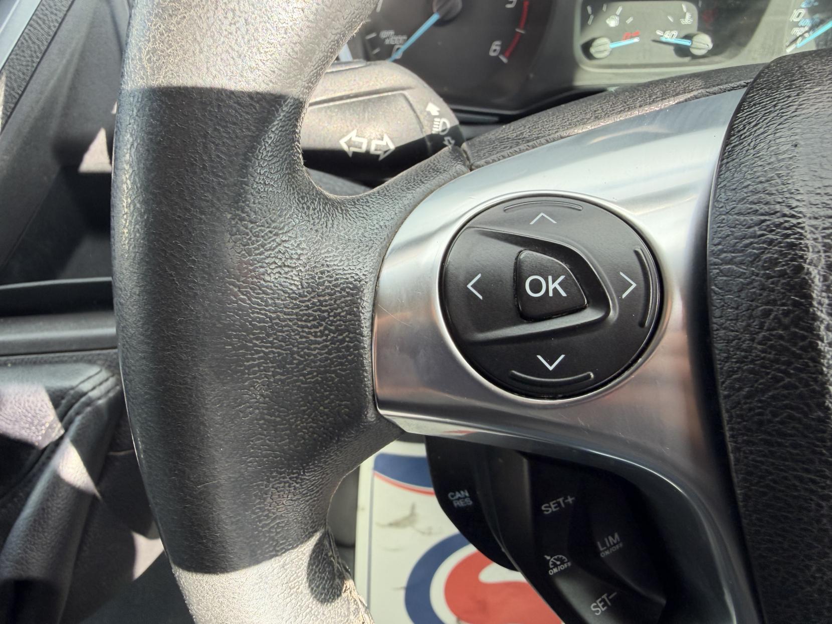 2013 Ford Transit Custom 2.2 TDCi 270 Limited Panel Van 5dr Diesel Manual L1 H1 (186 g/km, 123 bhp) - Thumbnail 17