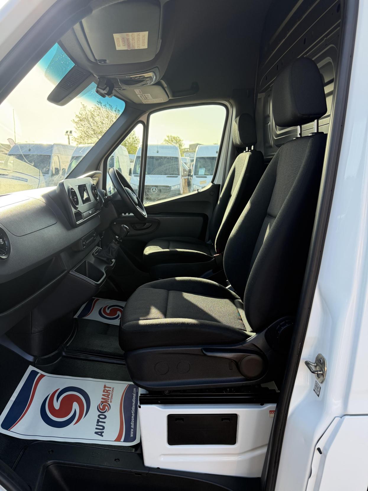 2019 Mercedes-Benz Sprinter 2.1 311 CDI Panel Van 5dr Diesel Manual RWD L3 H2 Euro 6 (114 ps) - Thumbnail 28