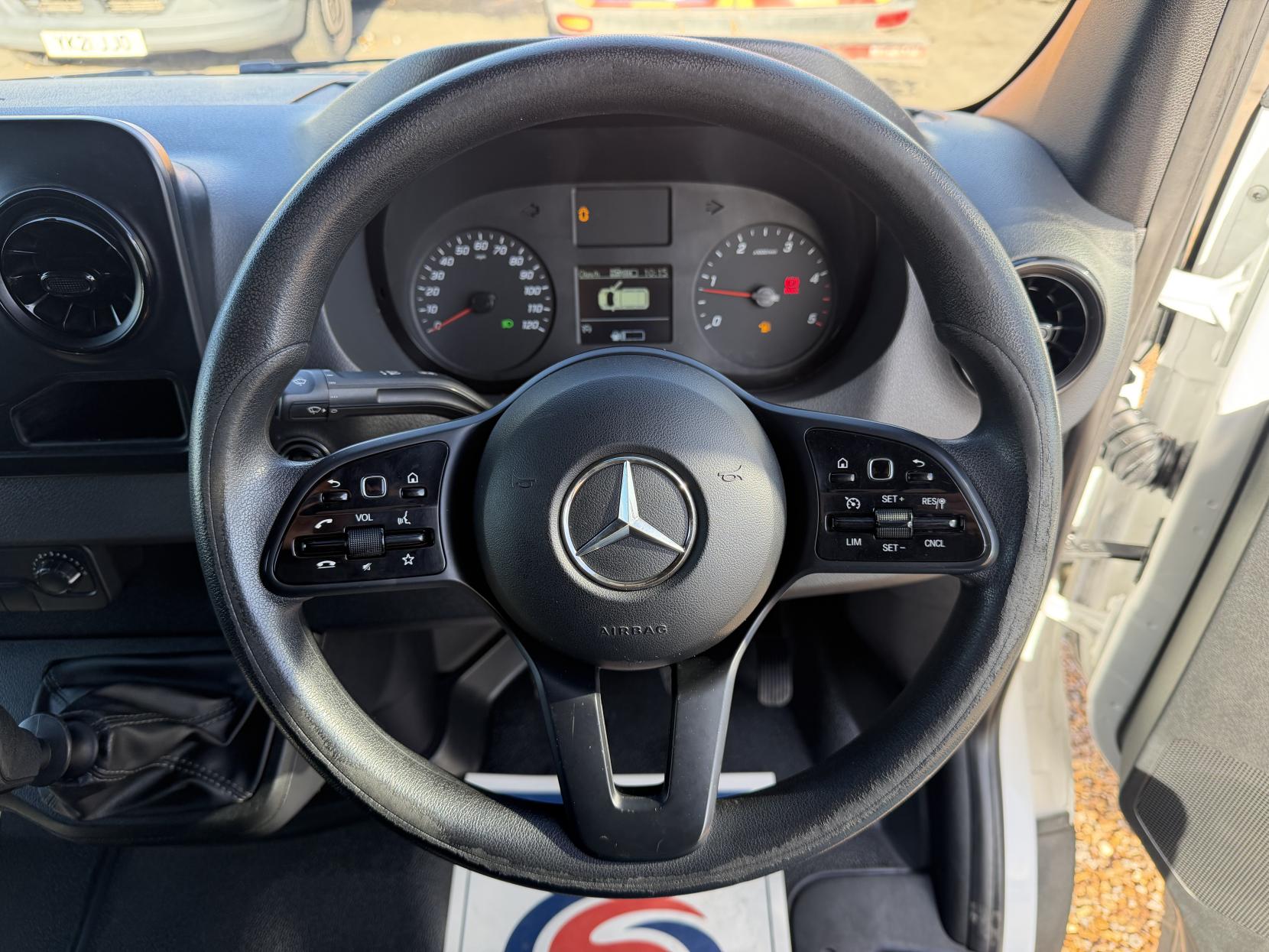 2019 Mercedes-Benz Sprinter 2.1 311 CDI Panel Van 5dr Diesel Manual RWD L3 H2 Euro 6 (114 ps) - Thumbnail 15