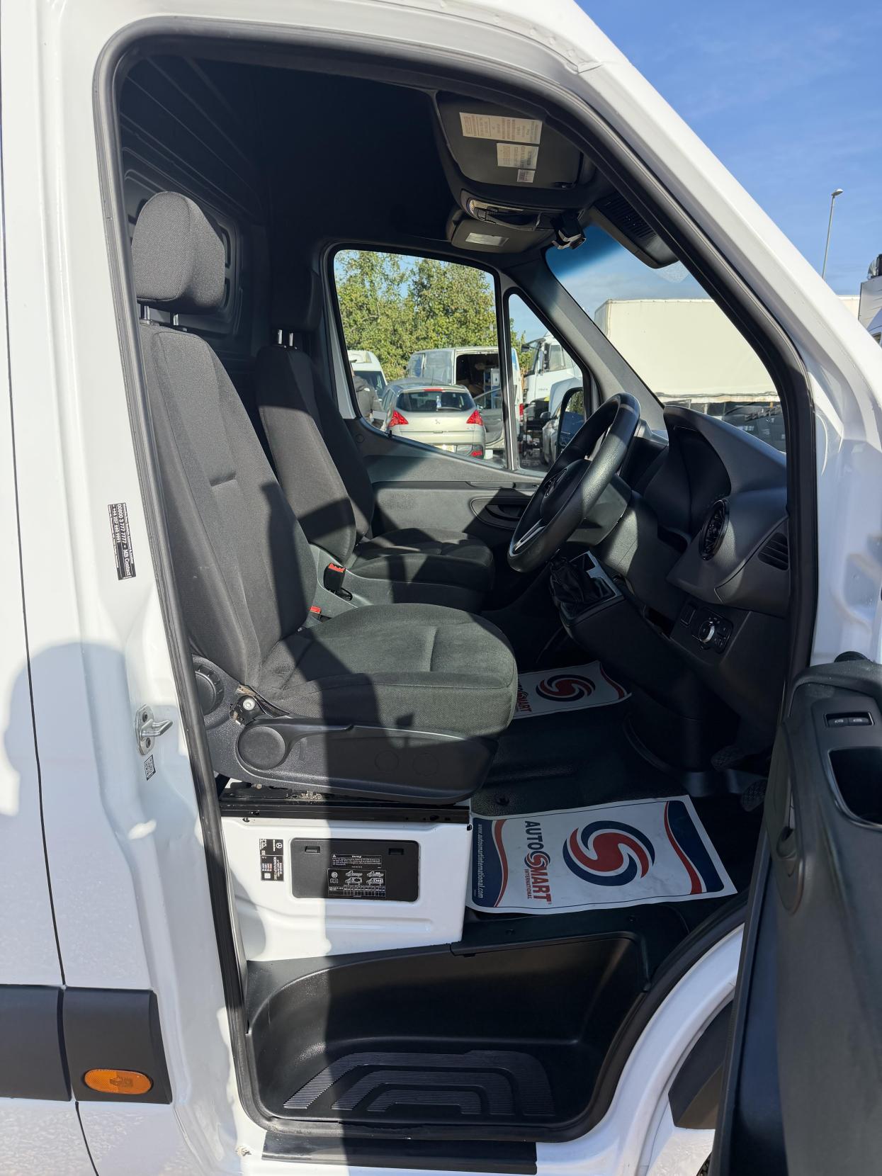 2019 Mercedes-Benz Sprinter 2.1 311 CDI Panel Van 5dr Diesel Manual RWD L3 H2 Euro 6 (114 ps) - Thumbnail 13