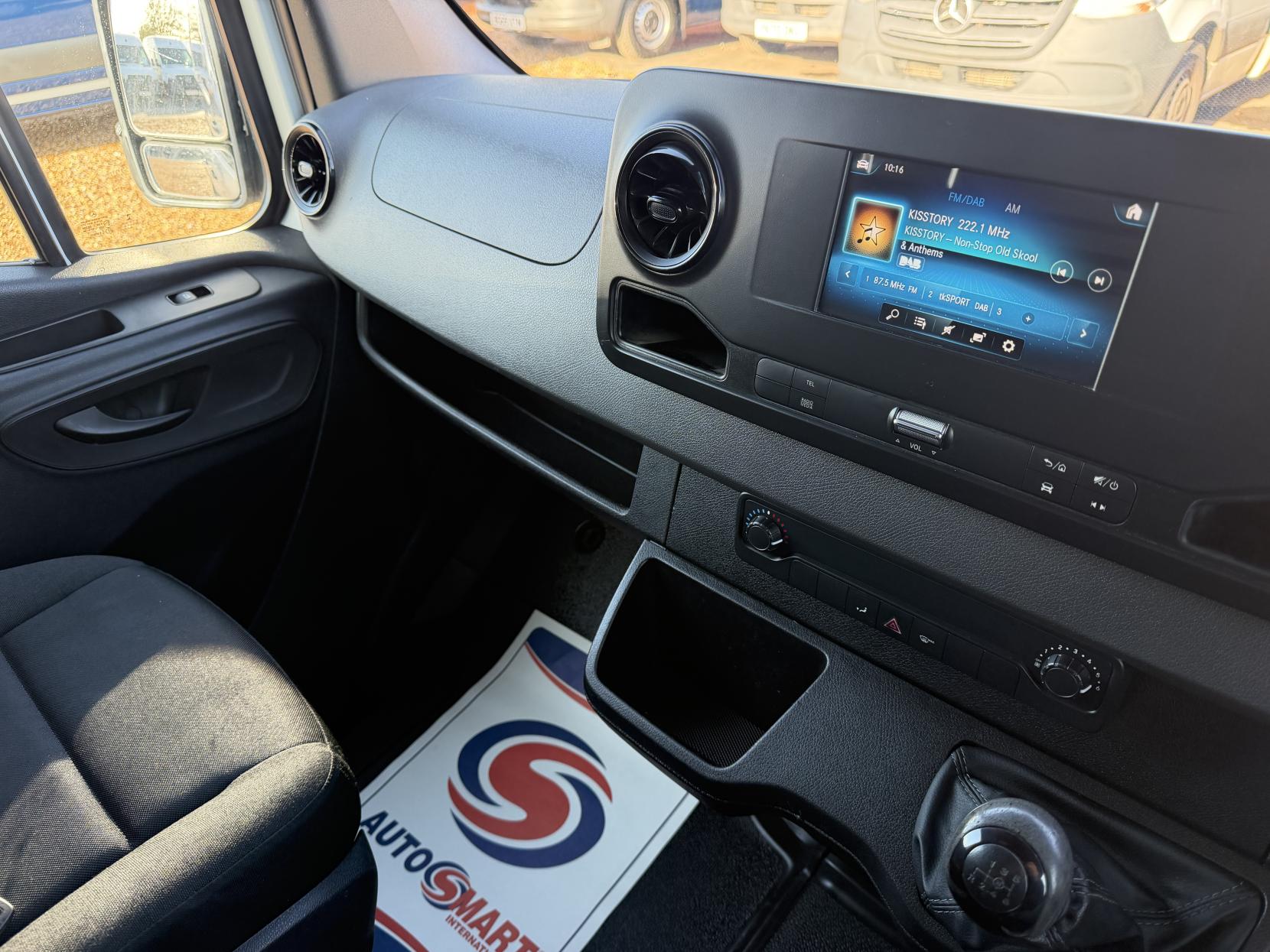 2019 Mercedes-Benz Sprinter 2.1 311 CDI Panel Van 5dr Diesel Manual RWD L3 H2 Euro 6 (114 ps) - Thumbnail 27