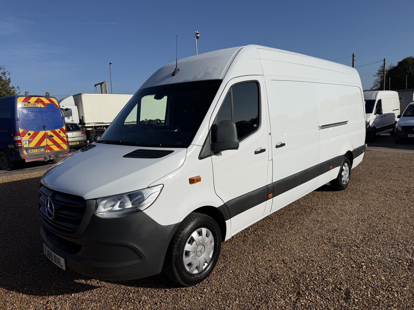 2019 Mercedes-Benz Sprinter 2.1 311 CDI Panel Van 5dr Diesel Manual RWD L3 H2 Euro 6 (114 ps) - Thumbnail 7