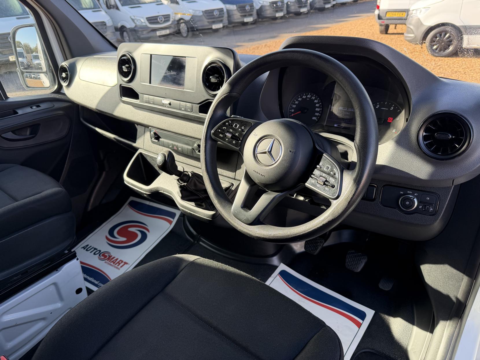 2019 Mercedes-Benz Sprinter 2.1 311 CDI Panel Van 5dr Diesel Manual RWD L3 H2 Euro 6 (114 ps) - Thumbnail 2