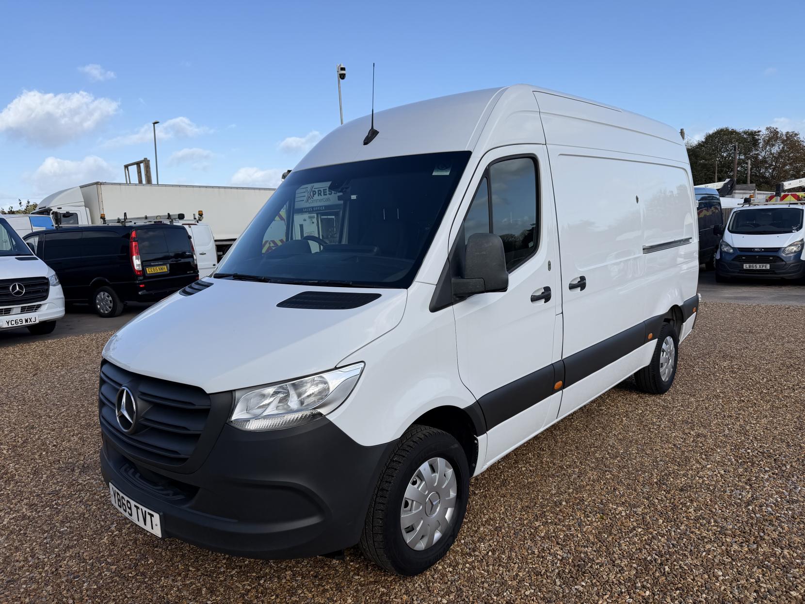 2019 Mercedes-Benz Sprinter 2.1 316 CDI Panel Van 5dr Diesel Manual RWD L2 H2 Euro 6 (163 ps) - Thumbnail 7