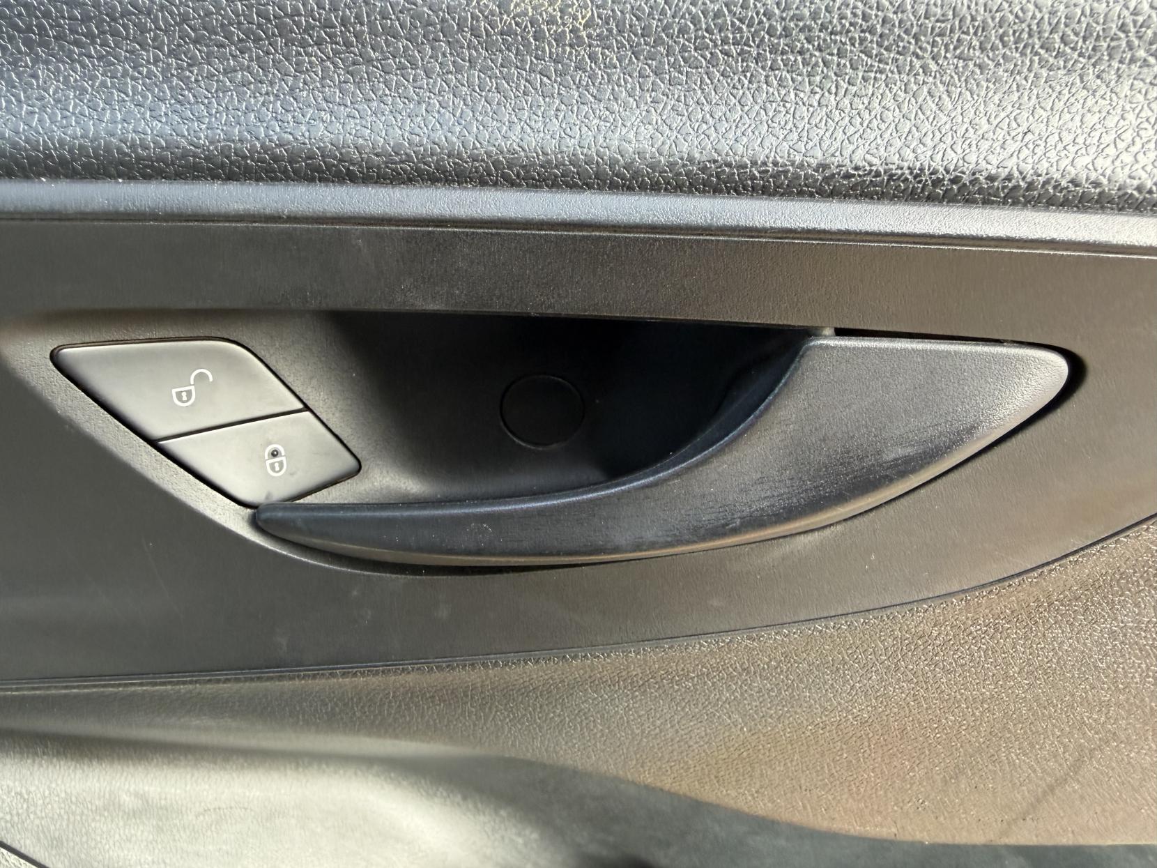 2019 Mercedes-Benz Sprinter 2.1 316 CDI Panel Van 5dr Diesel Manual RWD L2 H2 Euro 6 (163 ps) - Thumbnail 25