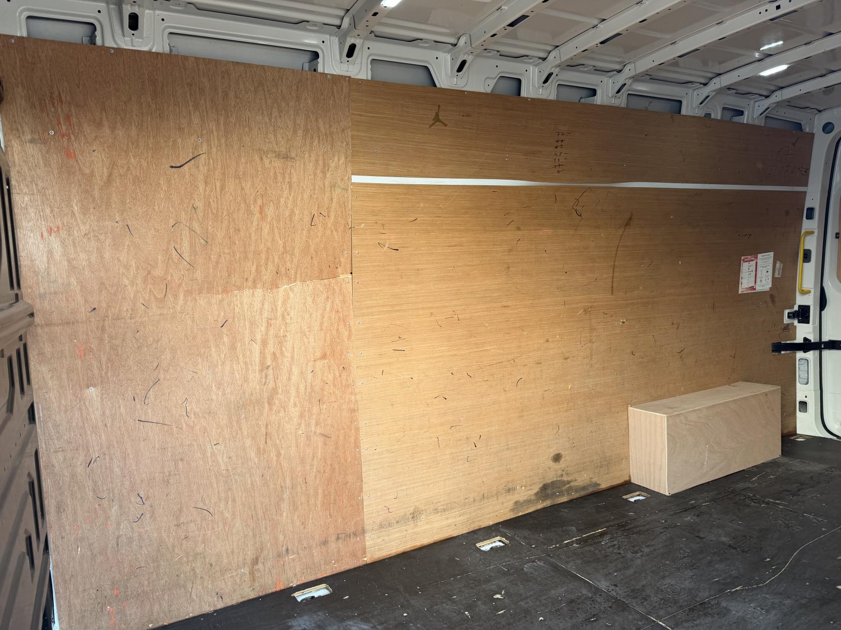 2020 MAN TGE 2.0 3140d Panel Van 5dr Diesel Manual FWD LWB High Roof Euro 6 (s/s) (140 ps) - Thumbnail 39
